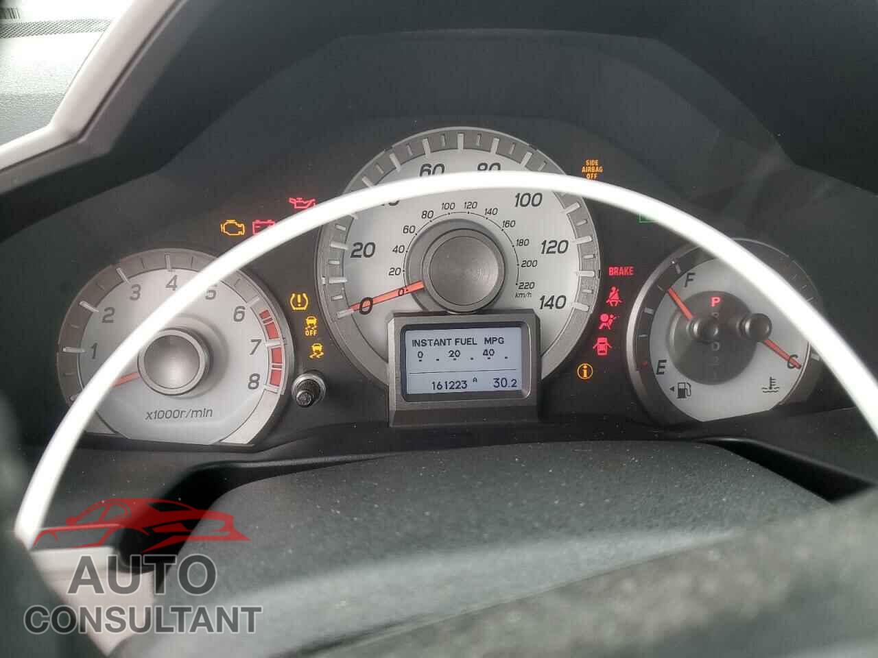 HONDA PILOT 2015 - 5FNYF4H90FB008671