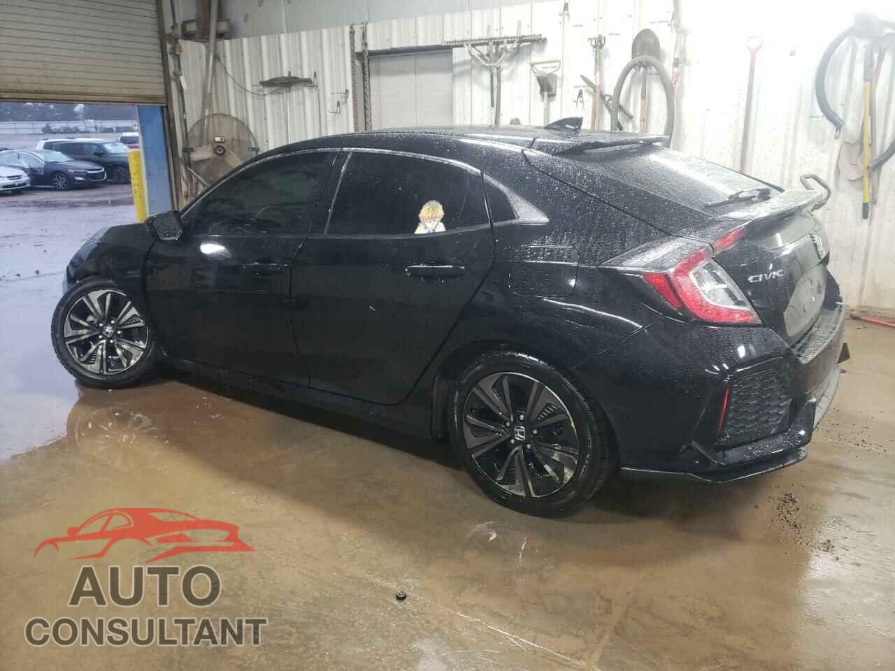 HONDA CIVIC 2018 - SHHFK7H54JU429009