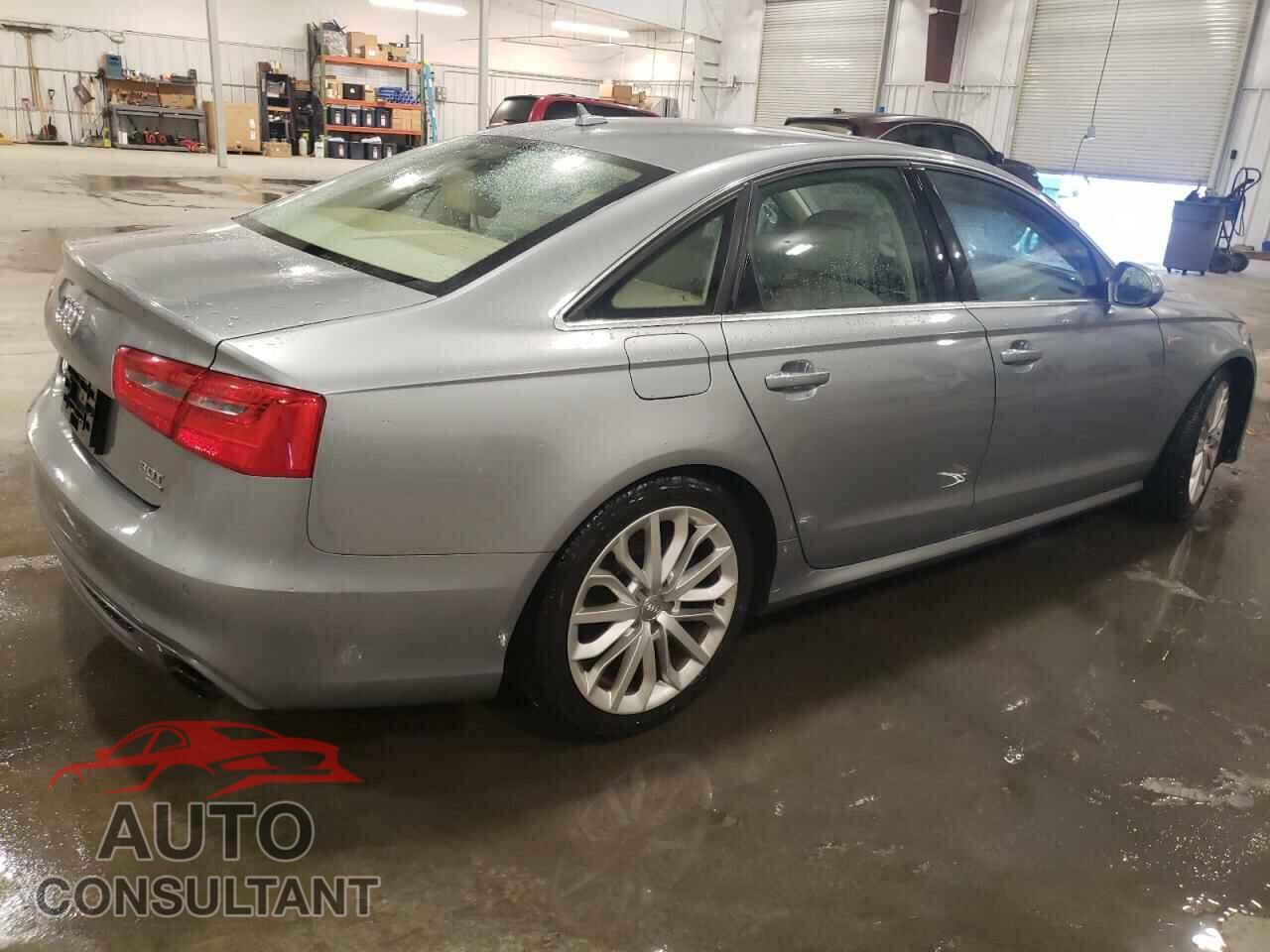 AUDI A6 2013 - WAUJGAFC3DN044393