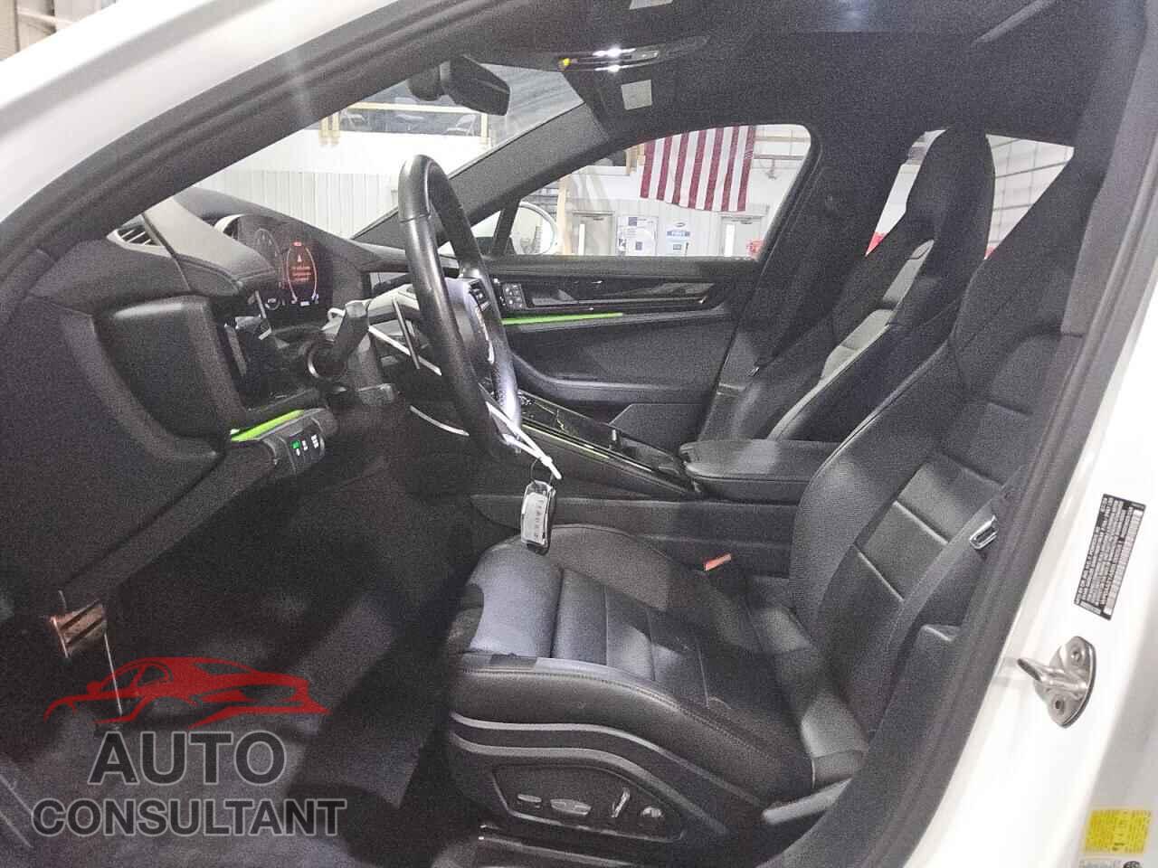 PORSCHE PANAMERA 2025 - WP0AA2YA8SL000551