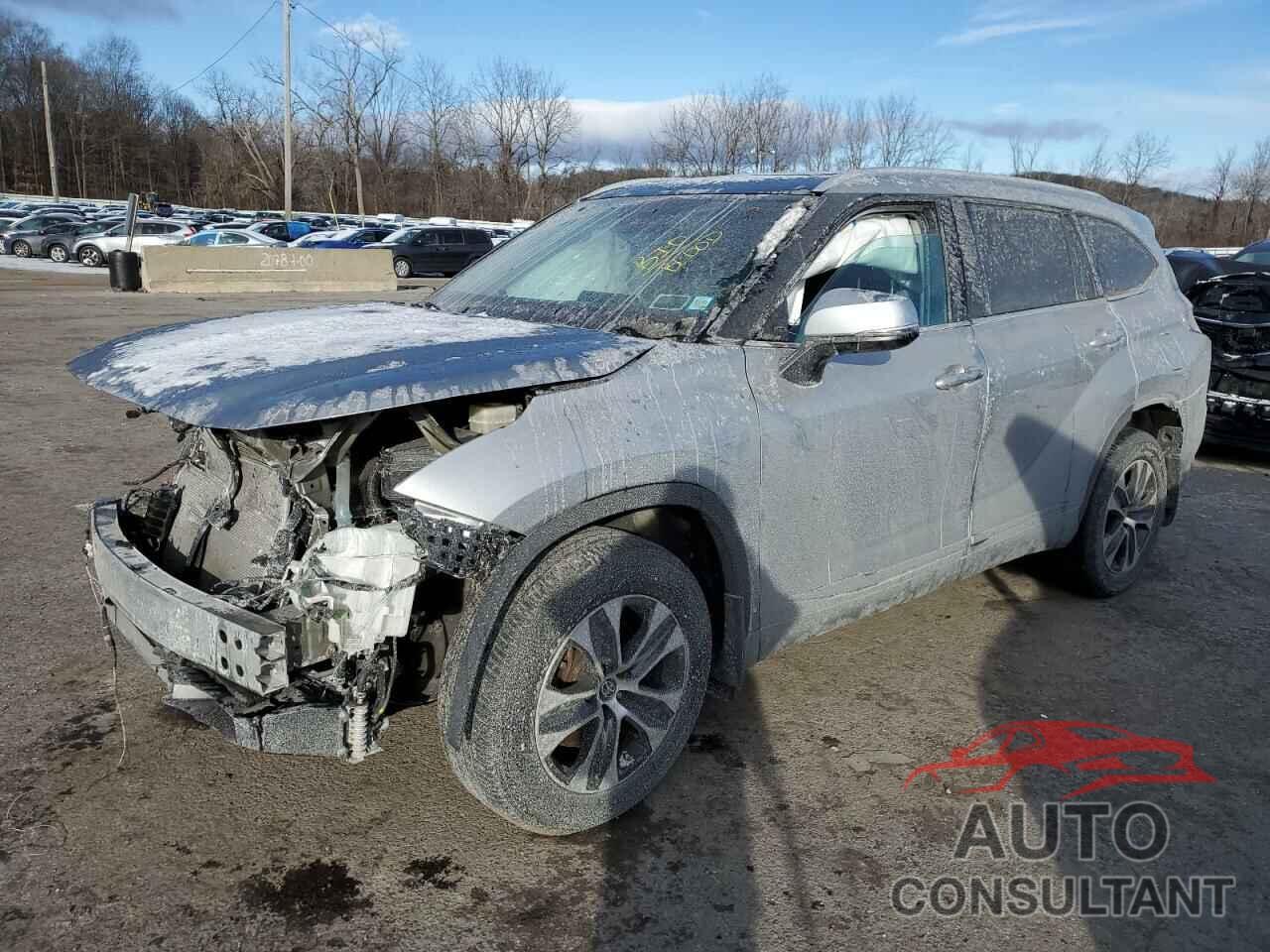 TOYOTA HIGHLANDER 2022 - 5TDGZRBH7NS228190