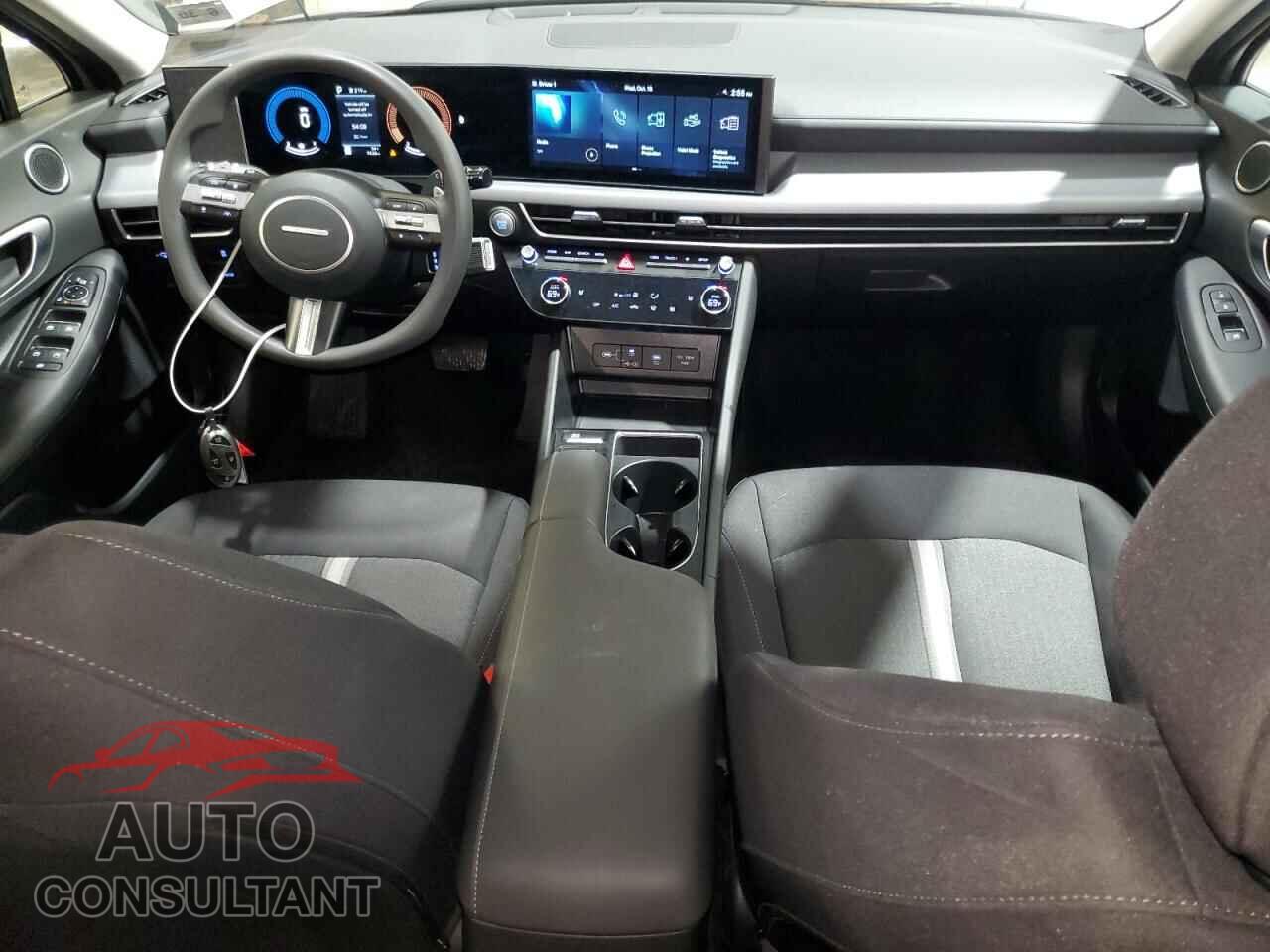 HYUNDAI SONATA 2025 - KMHL64JA8SA498564