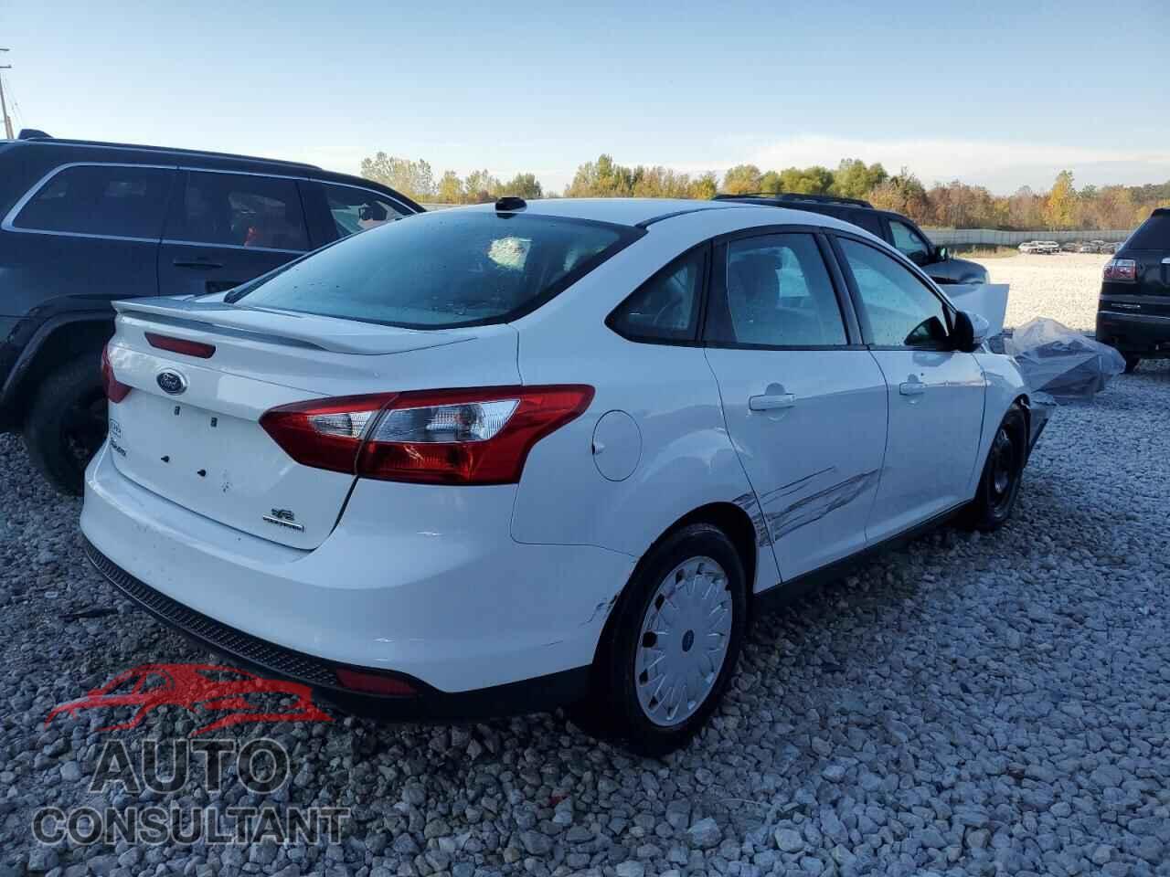 FORD FOCUS 2014 - 1FADP3F29EL376411