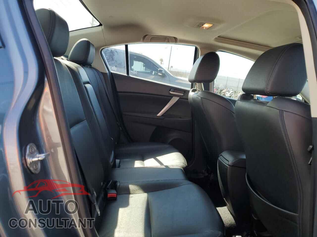 MAZDA 3 2012 - JM1BL1W82C1654578