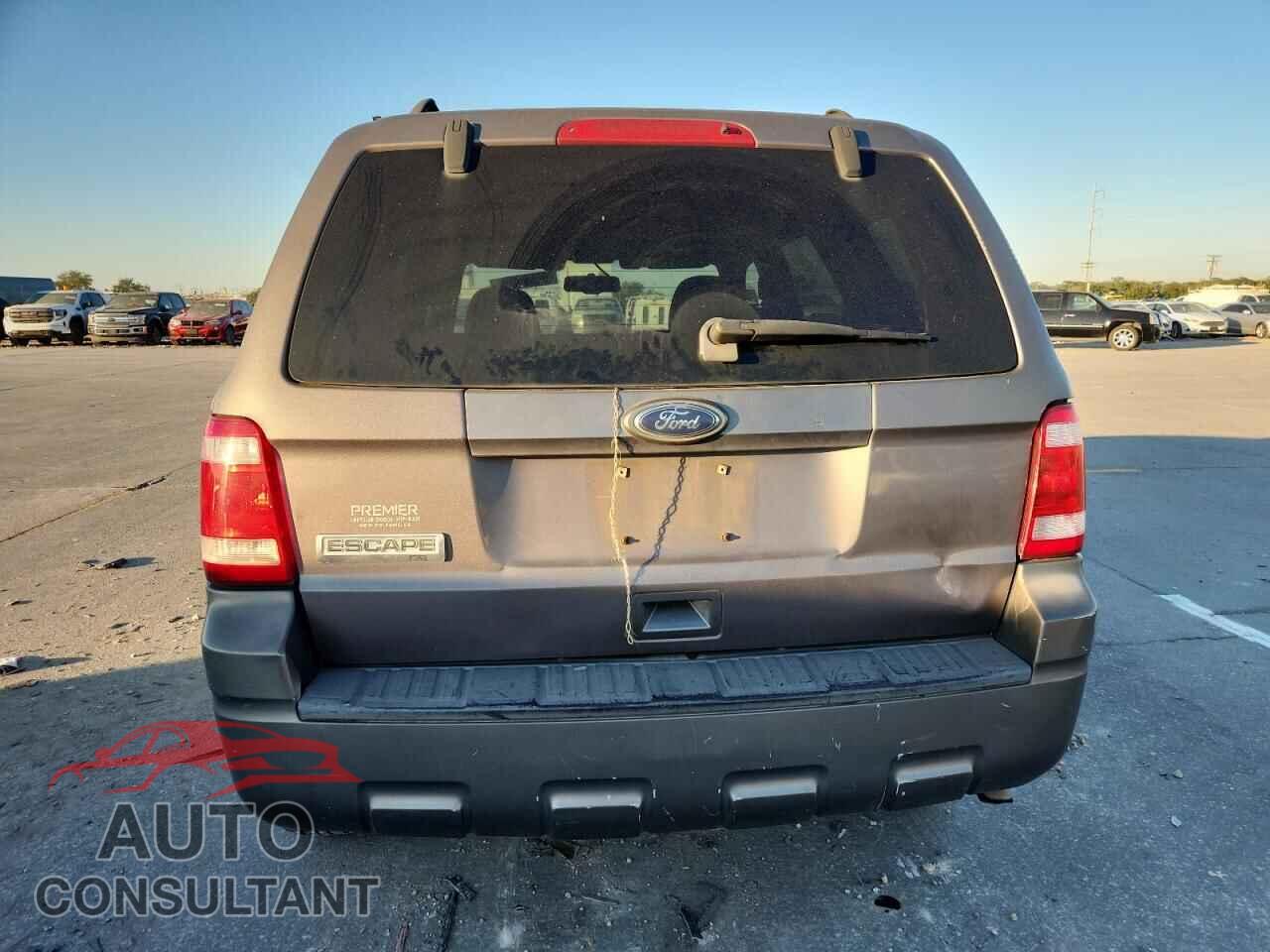 FORD ESCAPE 2010 - 1FMCU0D74AKC05752