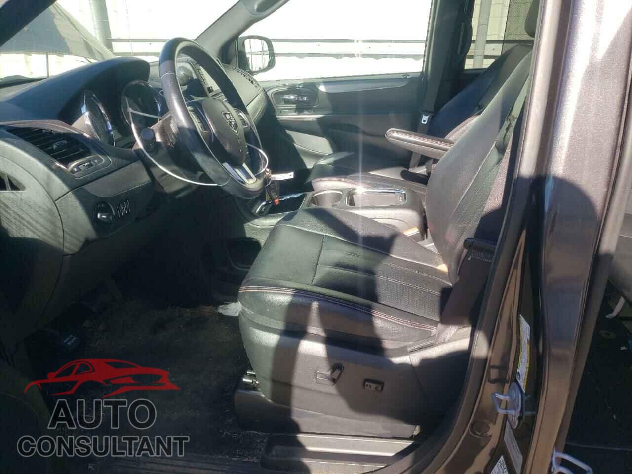 DODGE CARAVAN 2017 - 2C4RDGEG9HR714639