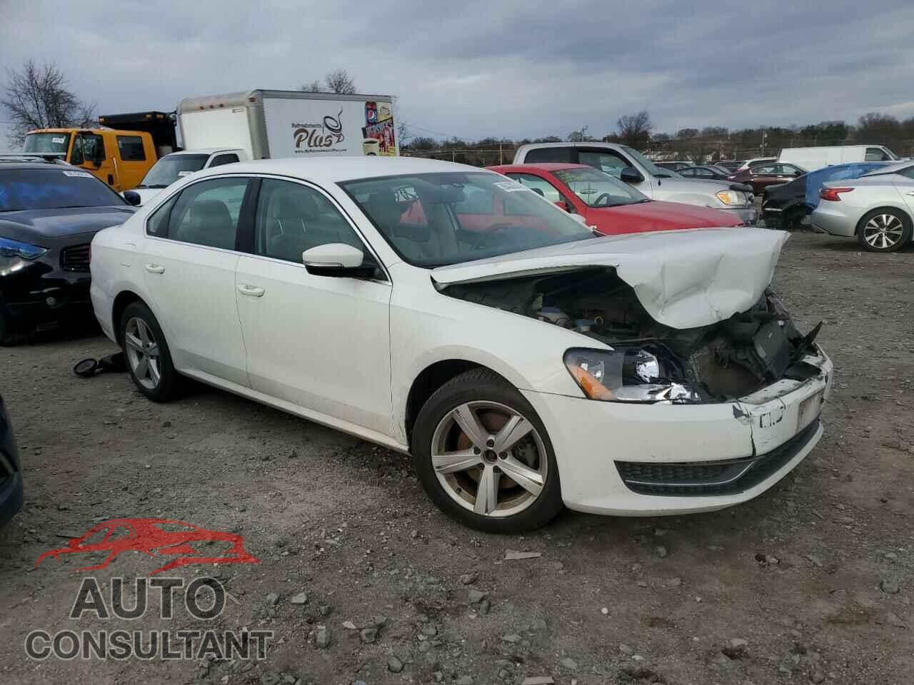 VOLKSWAGEN PASSAT 2015 - 1VWBS7A30FC004221