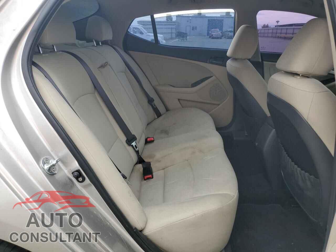 KIA OPTIMA 2015 - KNAGM4A70F5536719