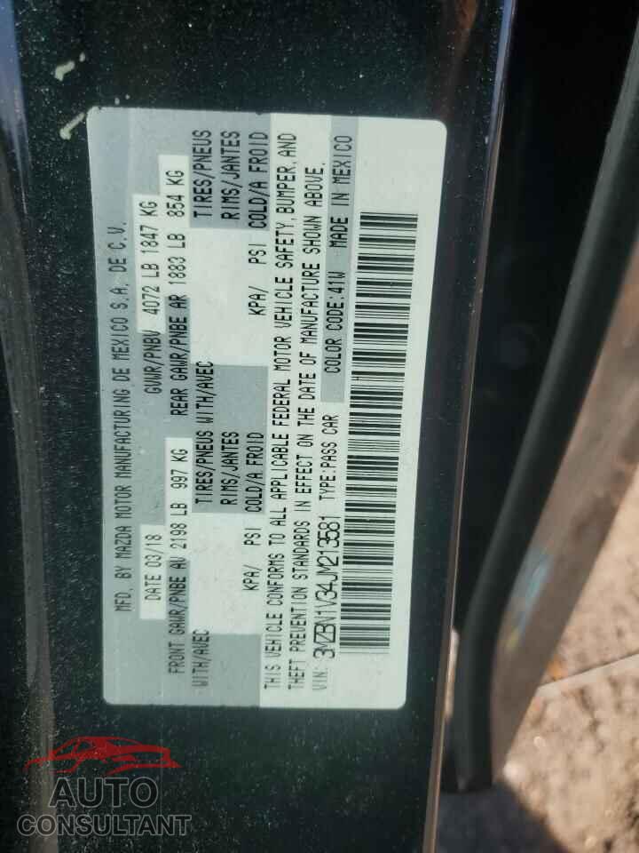 MAZDA 3 2018 - 3MZBN1V34JM213581