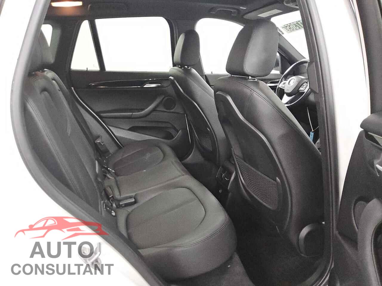 BMW X1 2017 - WBXHT3C35H5F83283
