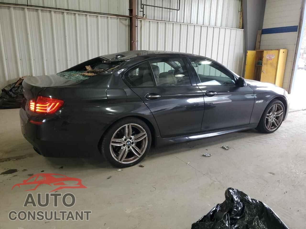 BMW 5 SERIES 2011 - WBAFR9C55BDE81645