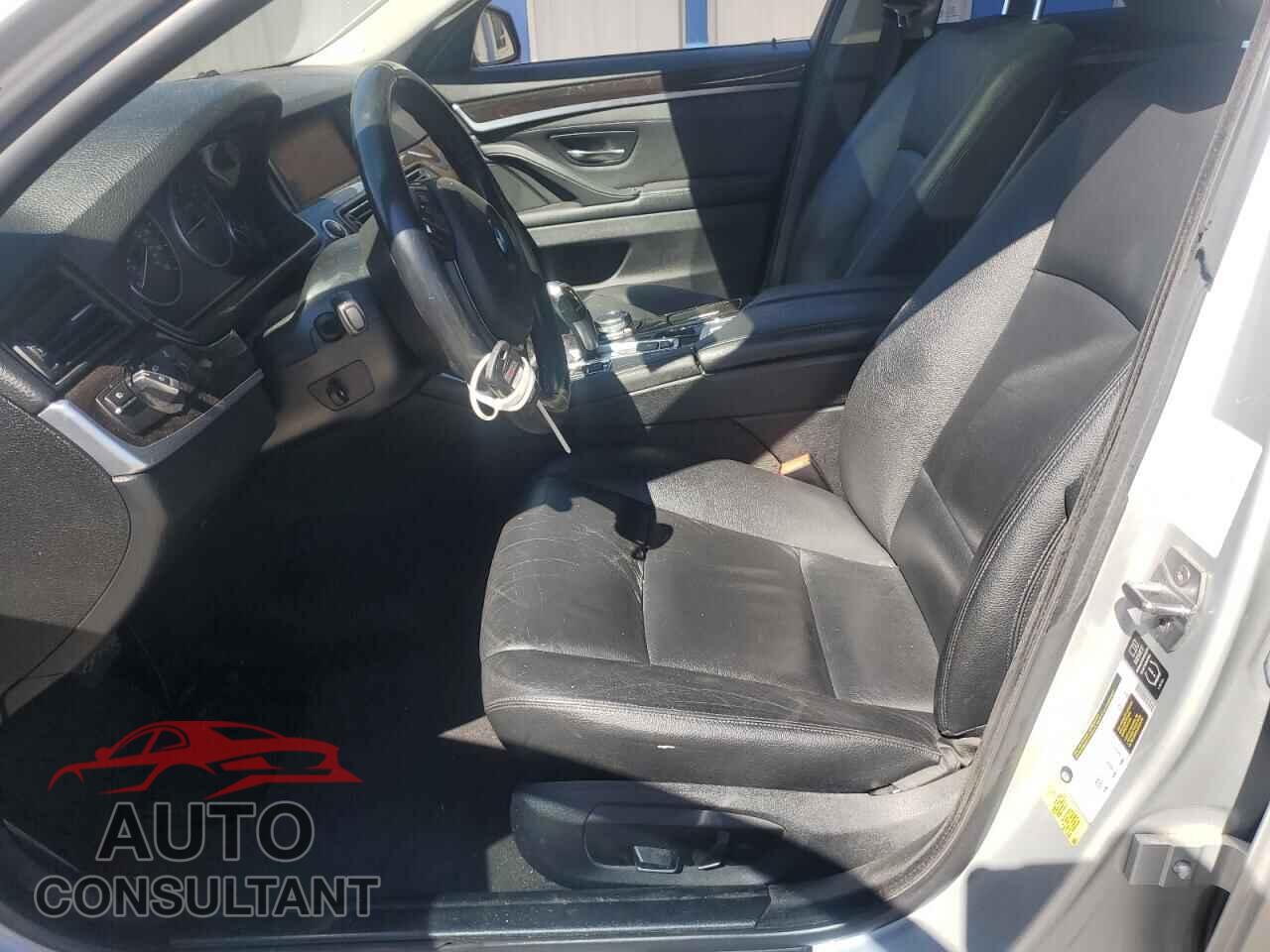 BMW 5 SERIES 2015 - WBA5A5C53FD514916