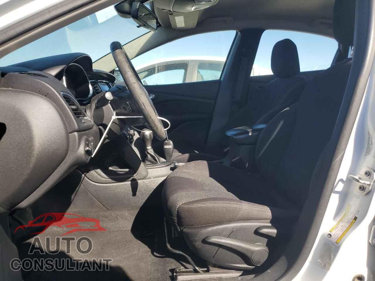 DODGE DART 2015 - 1C3CDFBB5FD128341