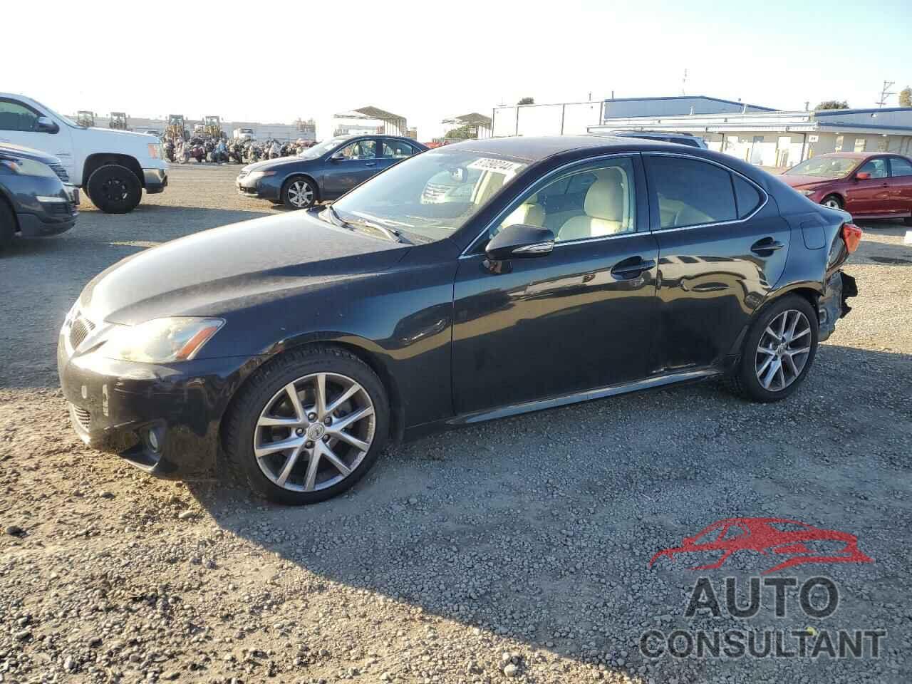 LEXUS IS 2011 - JTHBF5C27B5133411