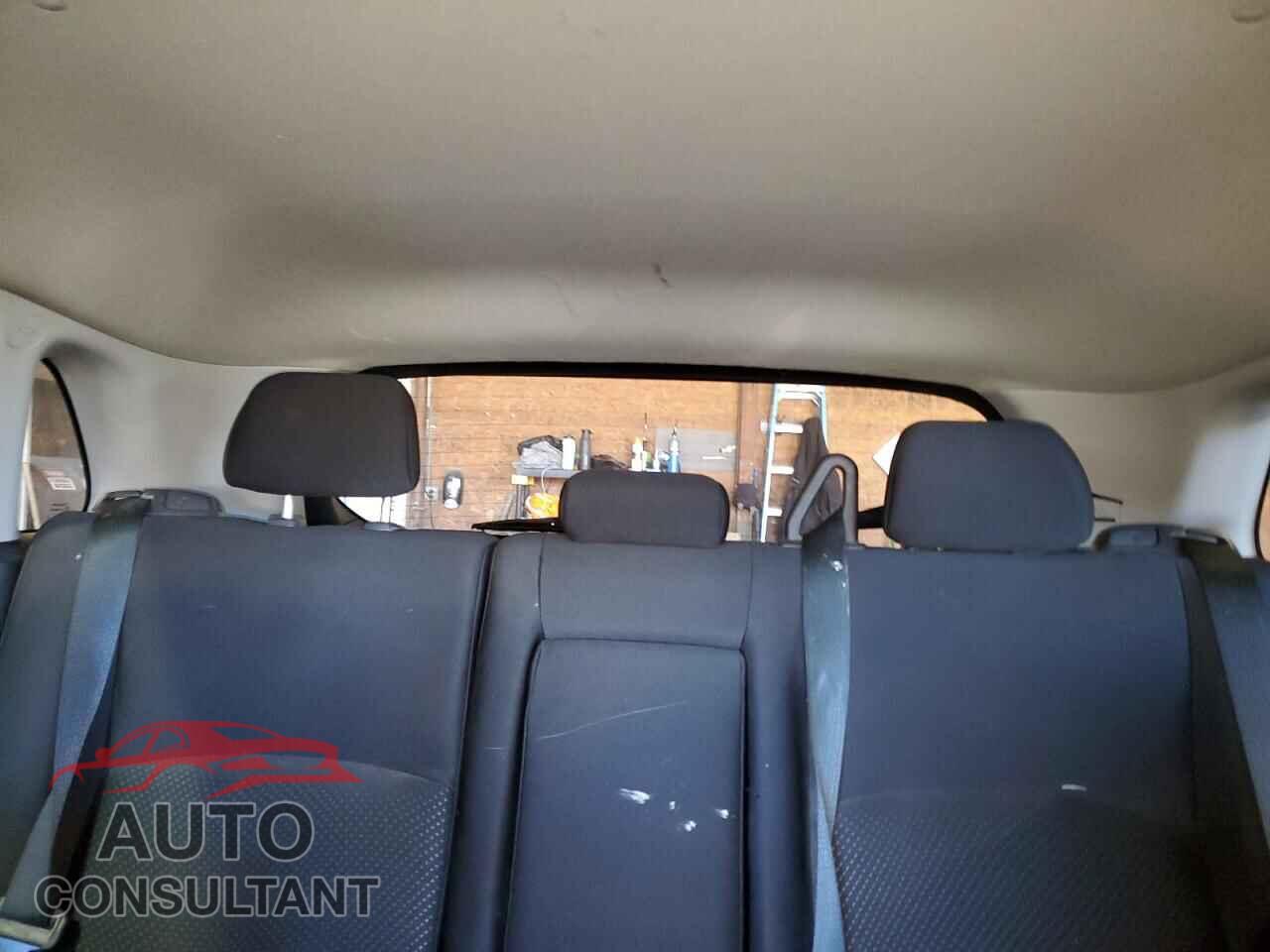 MITSUBISHI OUTLANDER 2015 - 4A4AP3AU8FE060406
