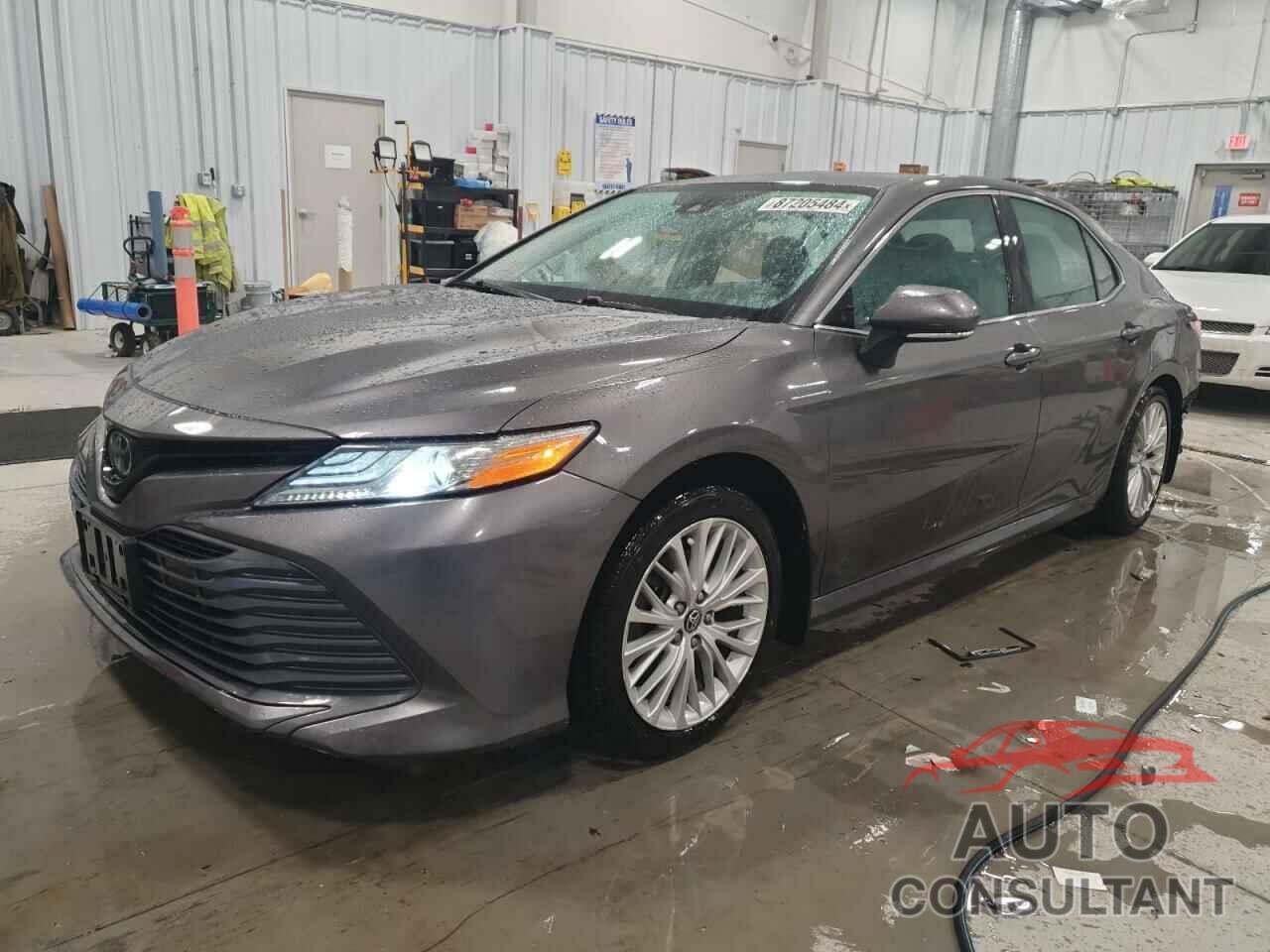 TOYOTA CAMRY 2020 - 4T1F11AKXLU863359