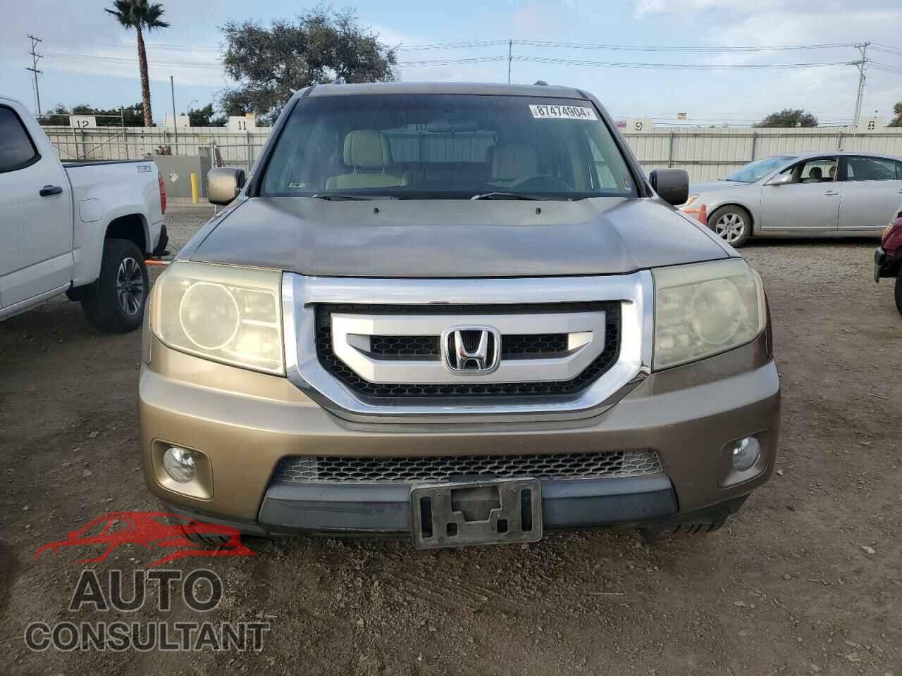 HONDA PILOT 2011 - 5FNYF3H46BB006108