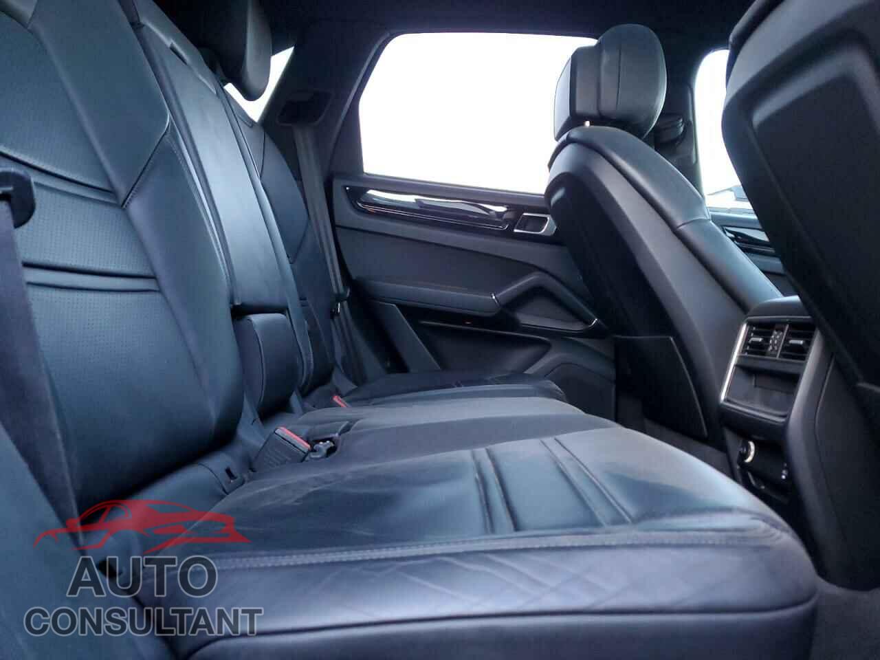 PORSCHE CAYENNE 2020 - WP1AA2AY7LDA03975