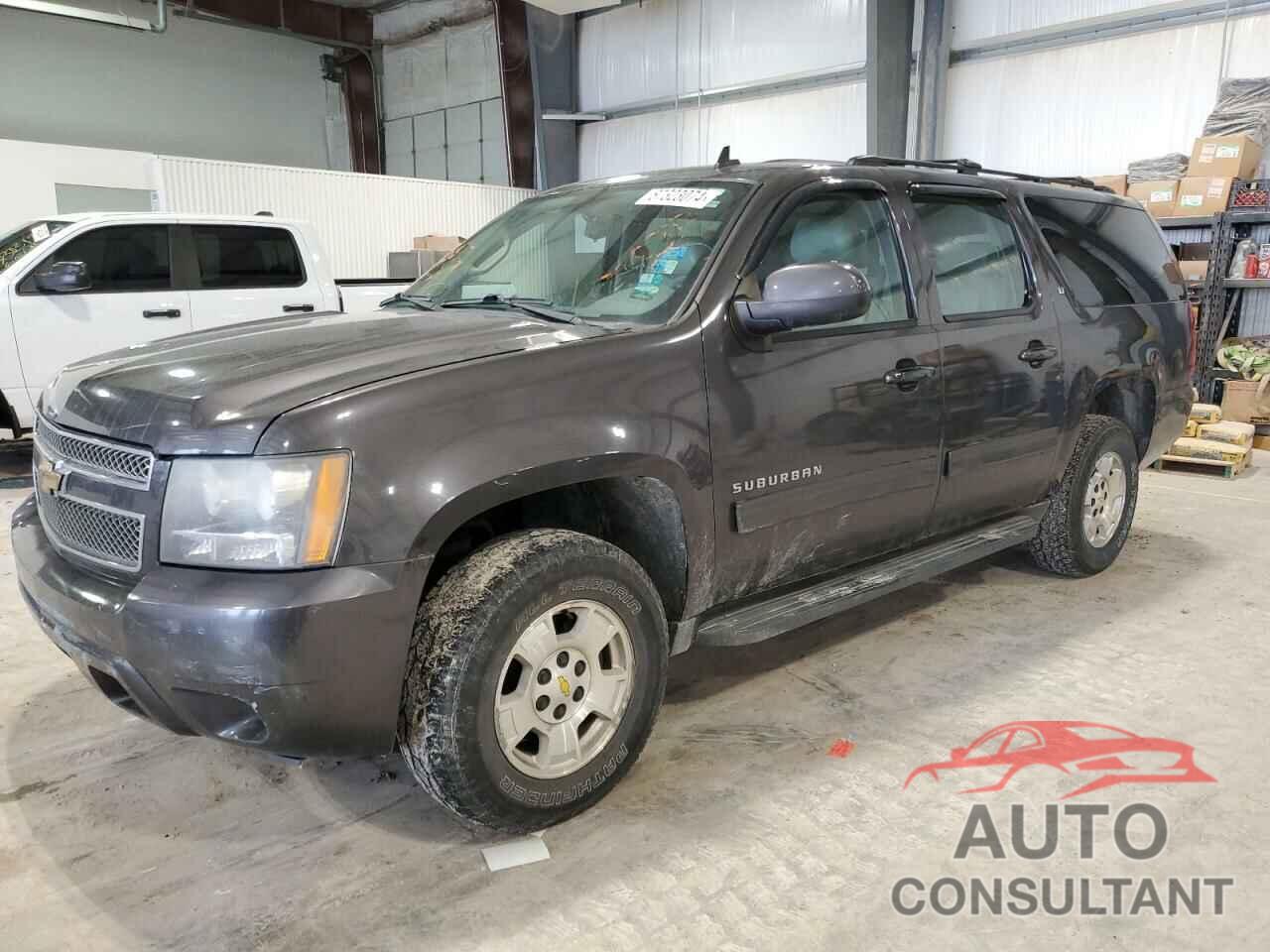 CHEVROLET SUBURBAN 2010 - 1GNUKJE3XAR256655