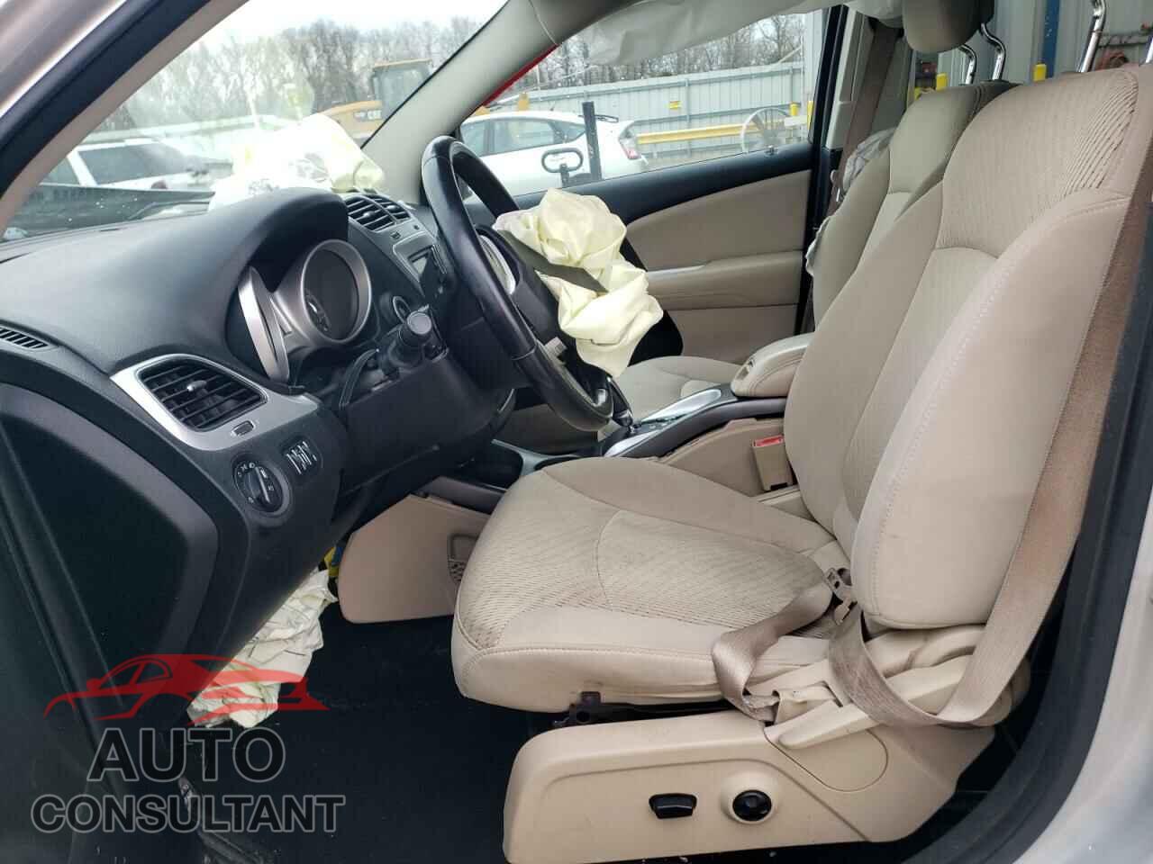 DODGE JOURNEY 2012 - 3C4PDCBG4CT134399