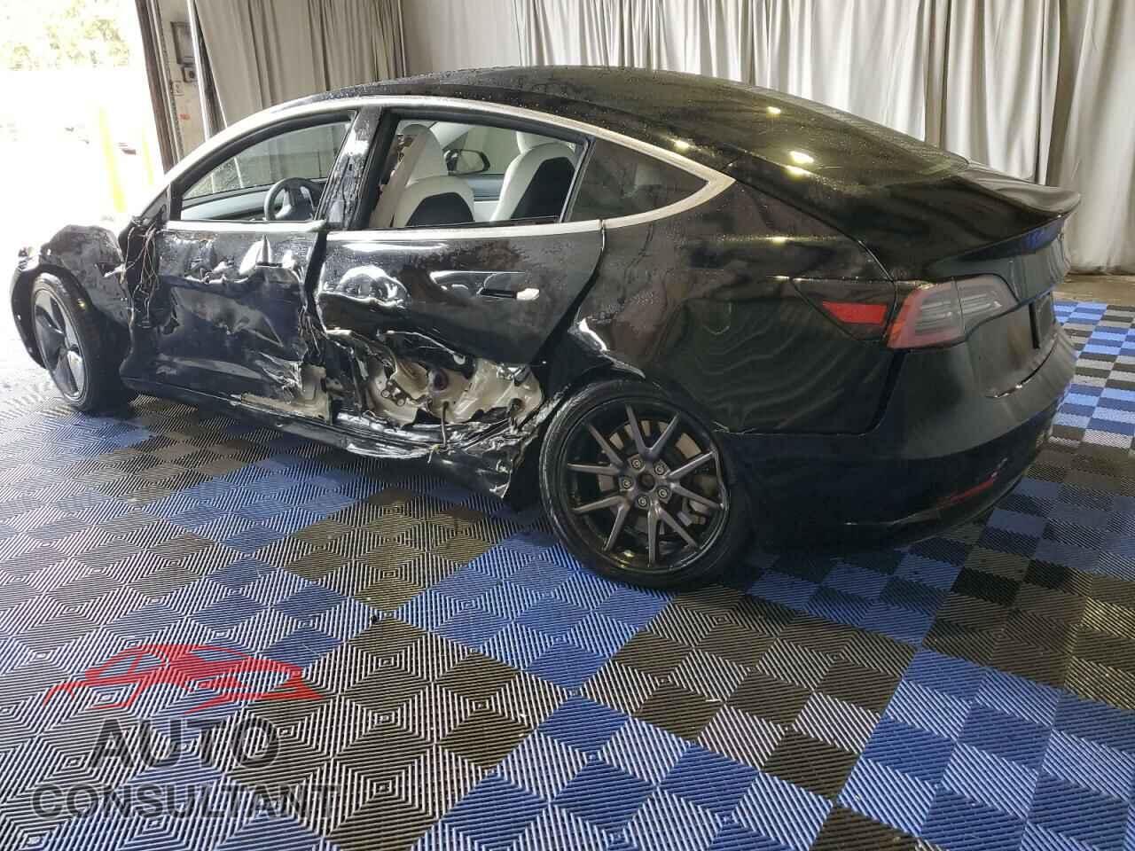 TESLA MODEL 3 2020 - 5YJ3E1EB2LF744655