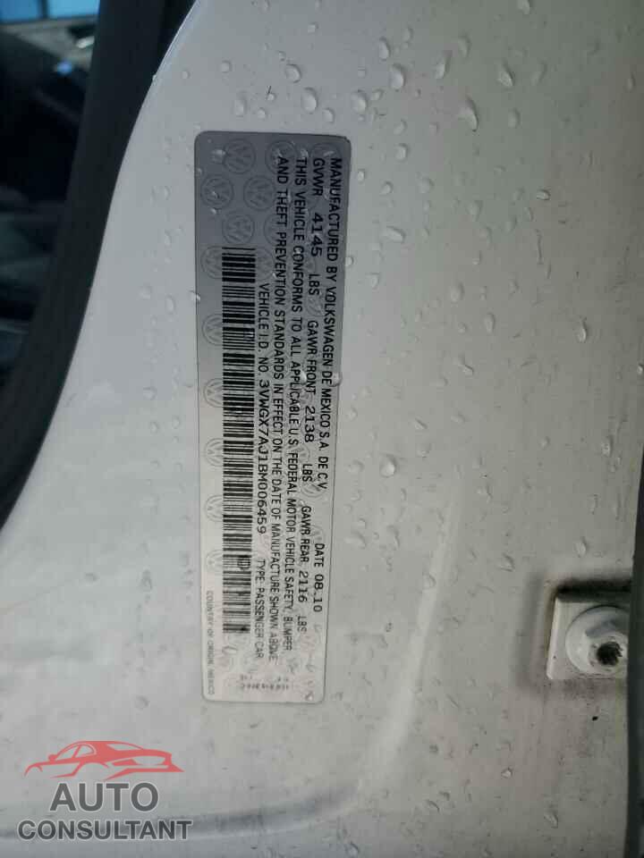 VOLKSWAGEN JETTA 2011 - 3VWGX7AJ1BM006459