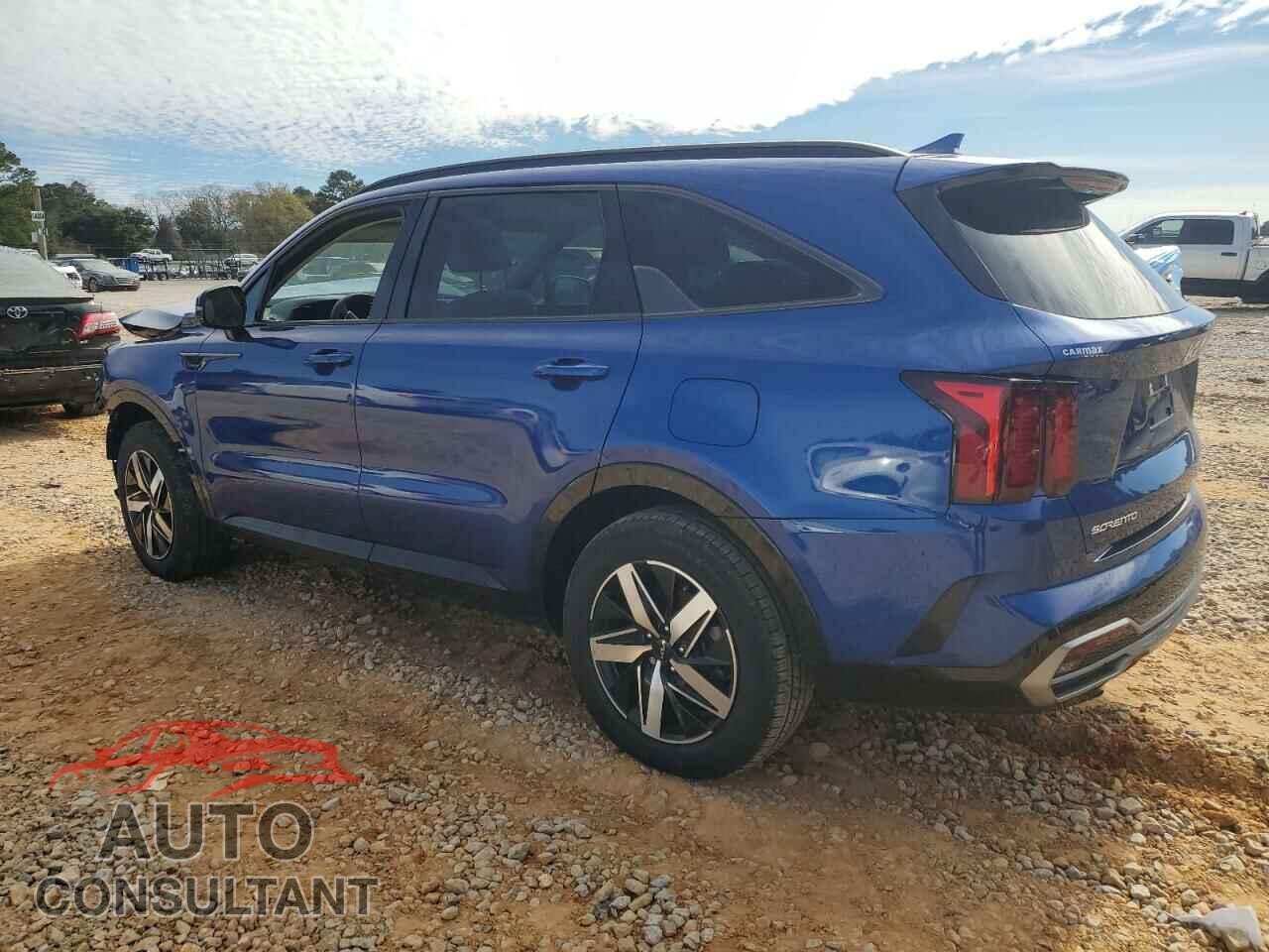 KIA SORENTO 2023 - 5XYRL4LC6PG242517