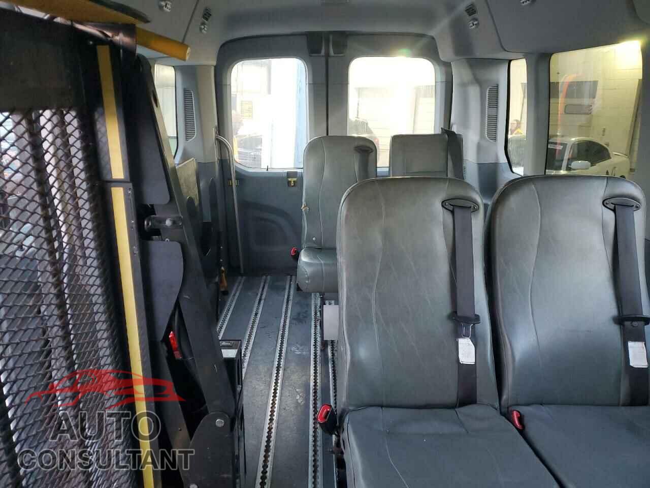 FORD TRANSIT 2015 - 1FBZX2CM1FKB19531