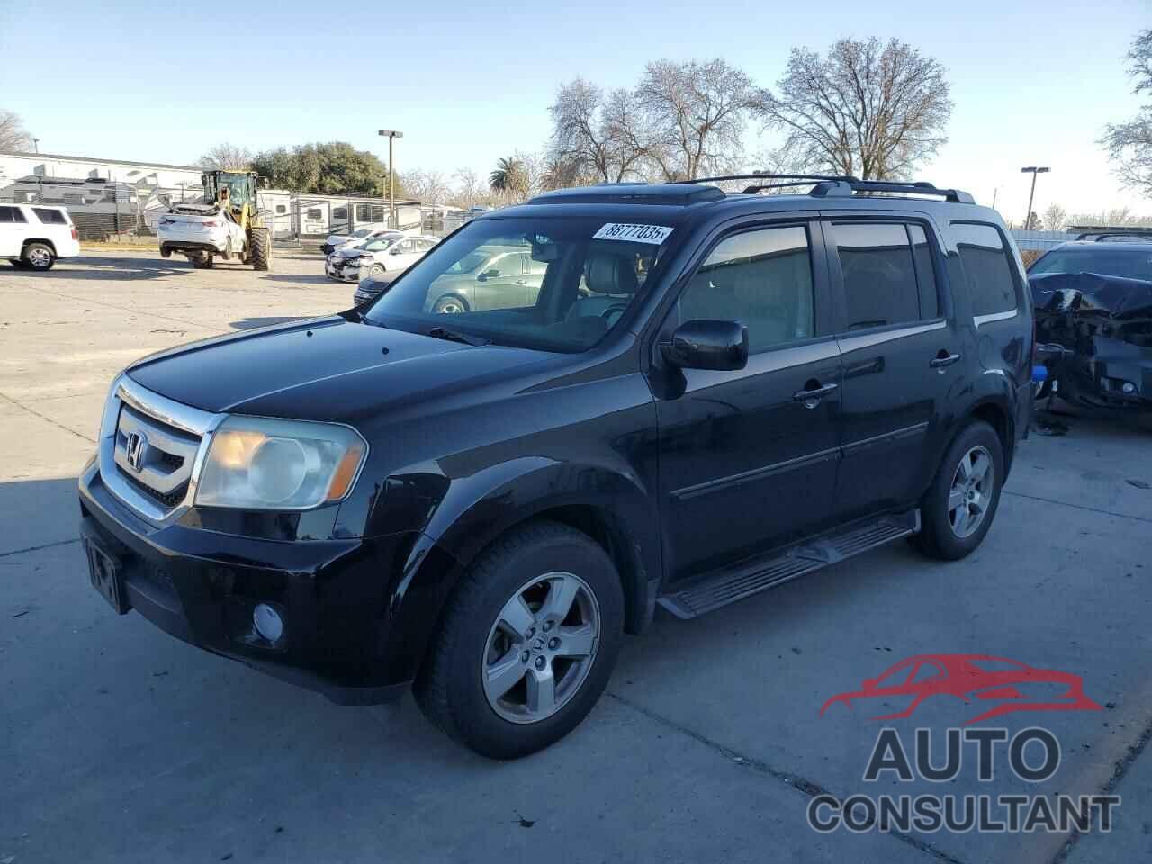 HONDA PILOT 2010 - 5FNYF4H68AB013678