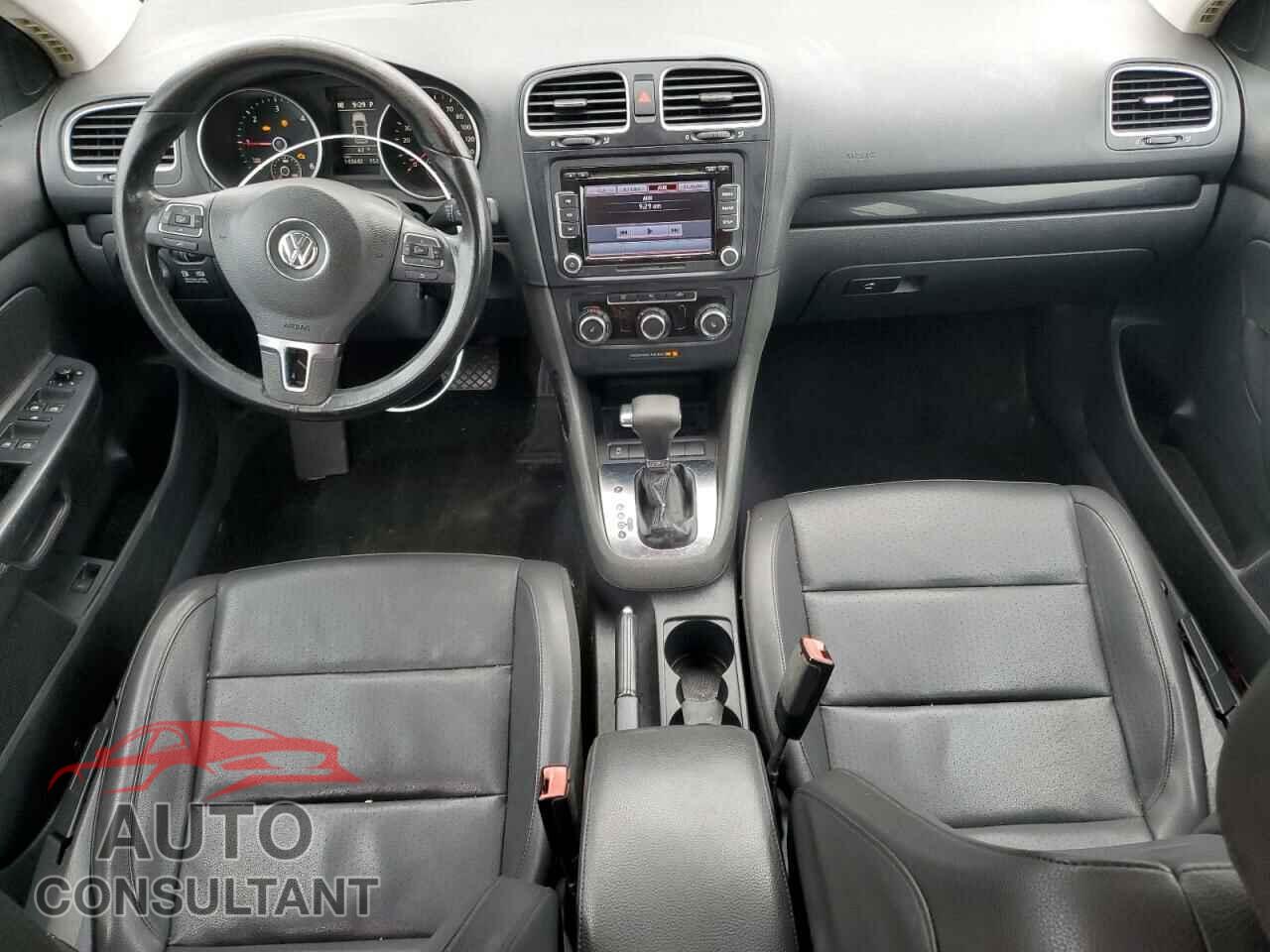 VOLKSWAGEN JETTA 2011 - 3VWPL7AJ7BM642914
