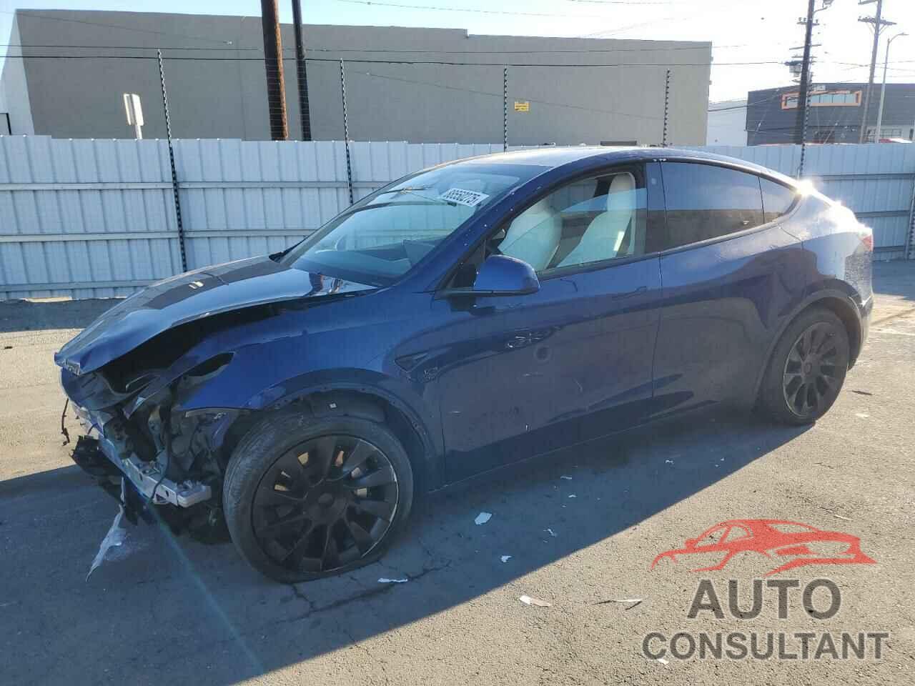TESLA MODEL Y 2021 - 5YJYGDEE9MF158144
