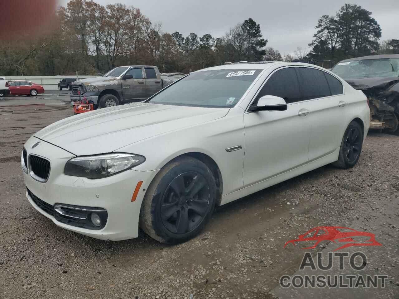 BMW 5 SERIES 2015 - WBA5B1C54FD919057