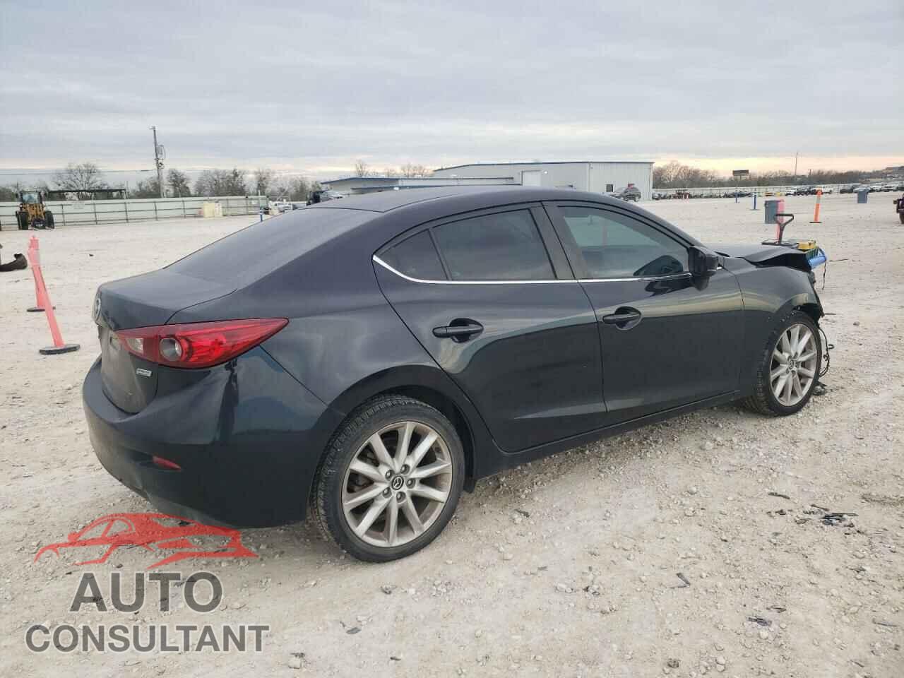 MAZDA 3 2017 - 3MZBN1V77HM110264