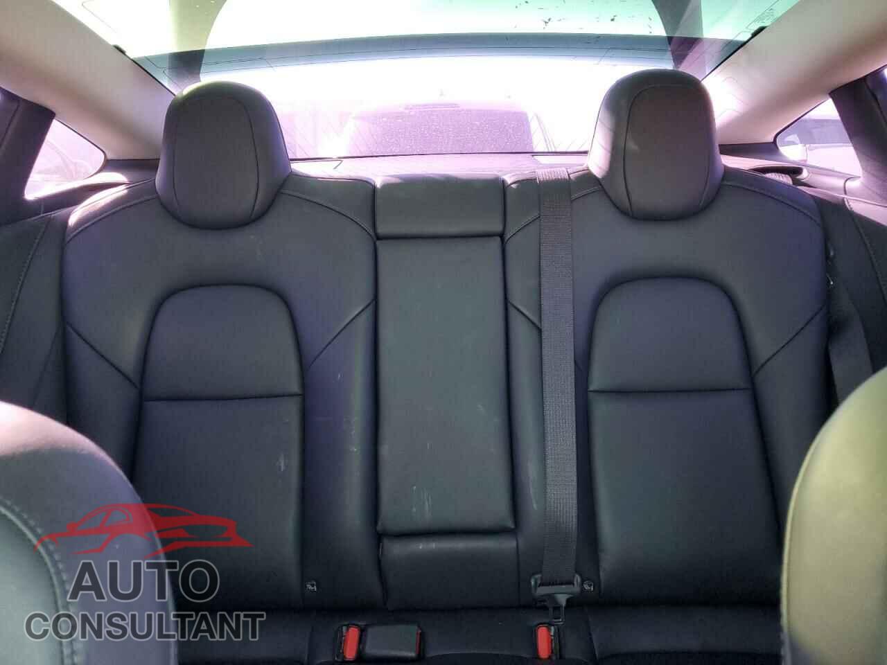 TESLA MODEL 3 2020 - 5YJ3E1EA3LF658049