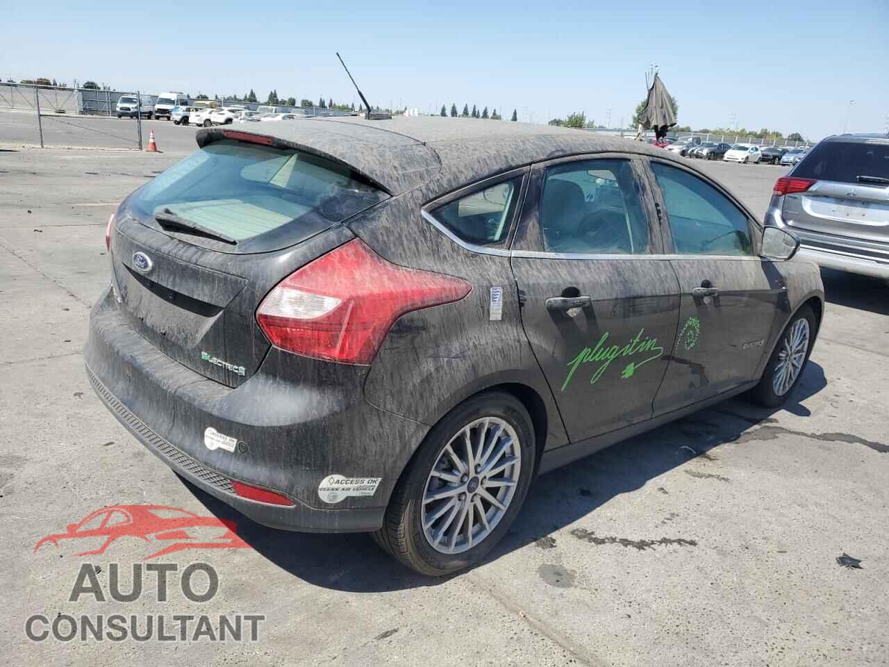 FORD FOCUS 2014 - 1FADP3R48EL314785
