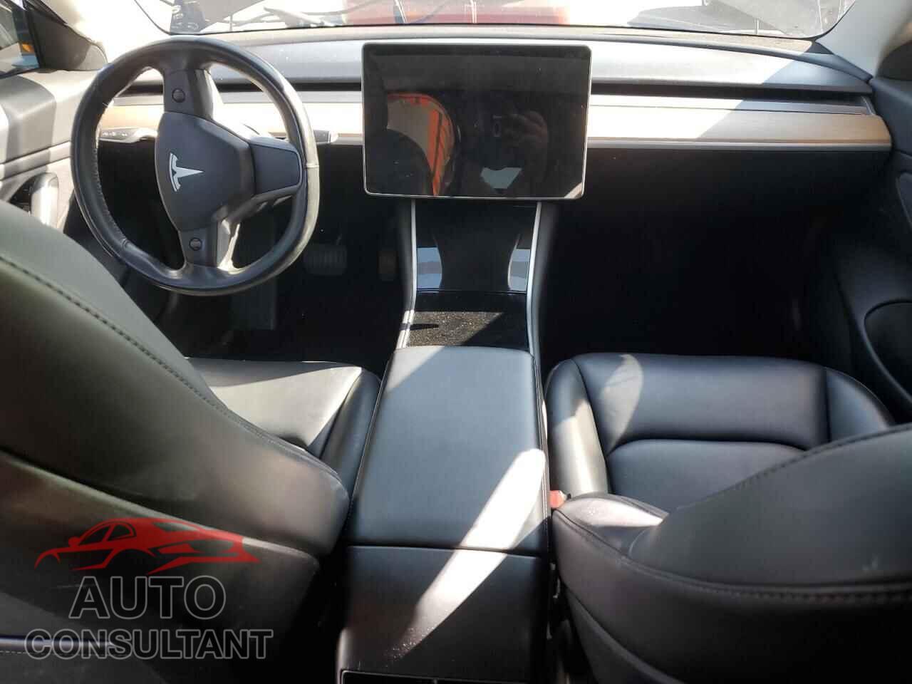 TESLA MODEL 3 2018 - 5YJ3E1EA4JF172363