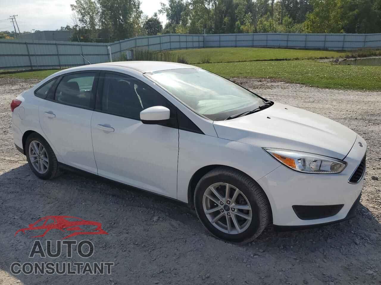 FORD FOCUS 2018 - 1FADP3F26JL267432