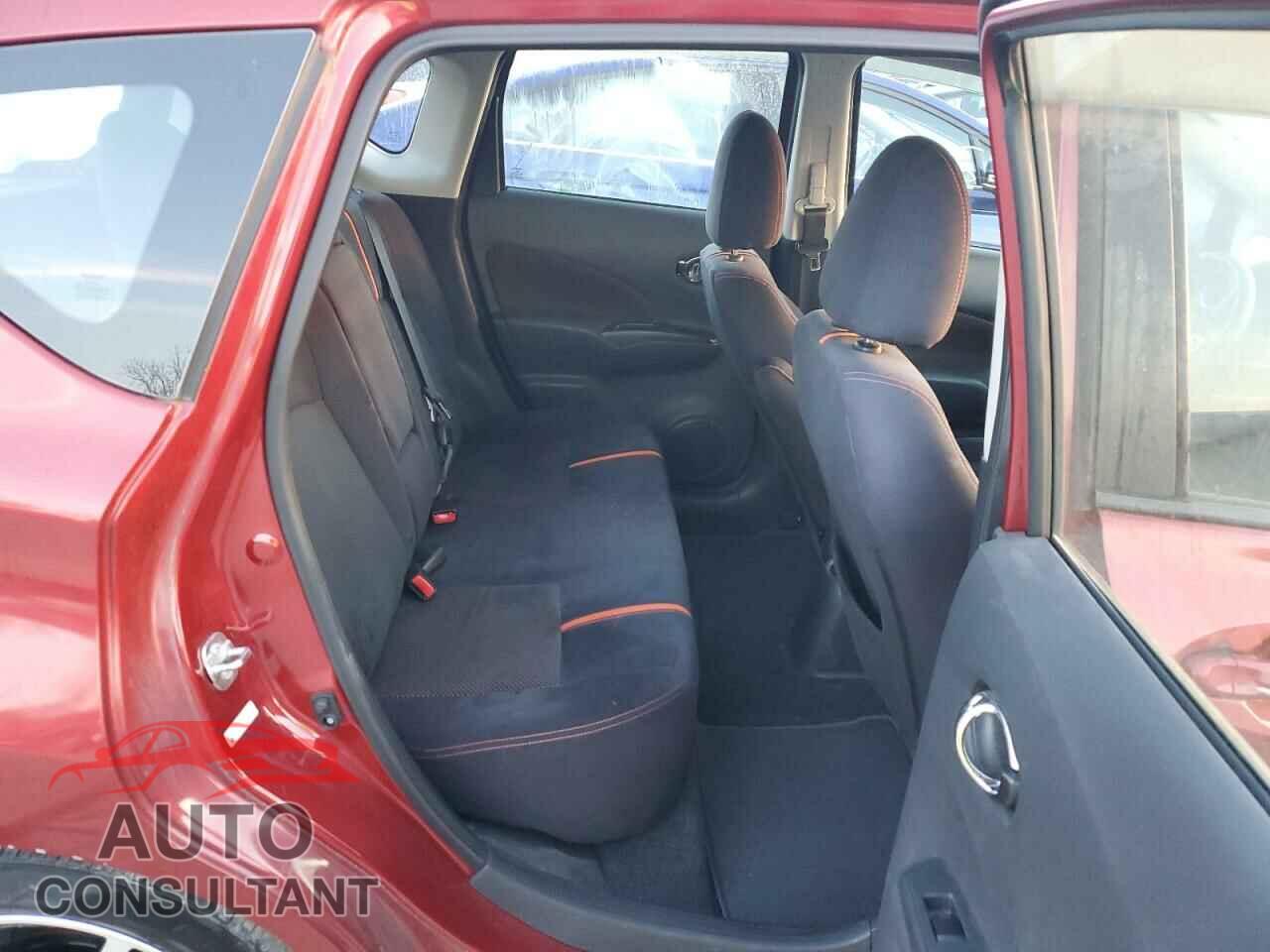 NISSAN VERSA 2017 - 3N1CE2CP4HL374504