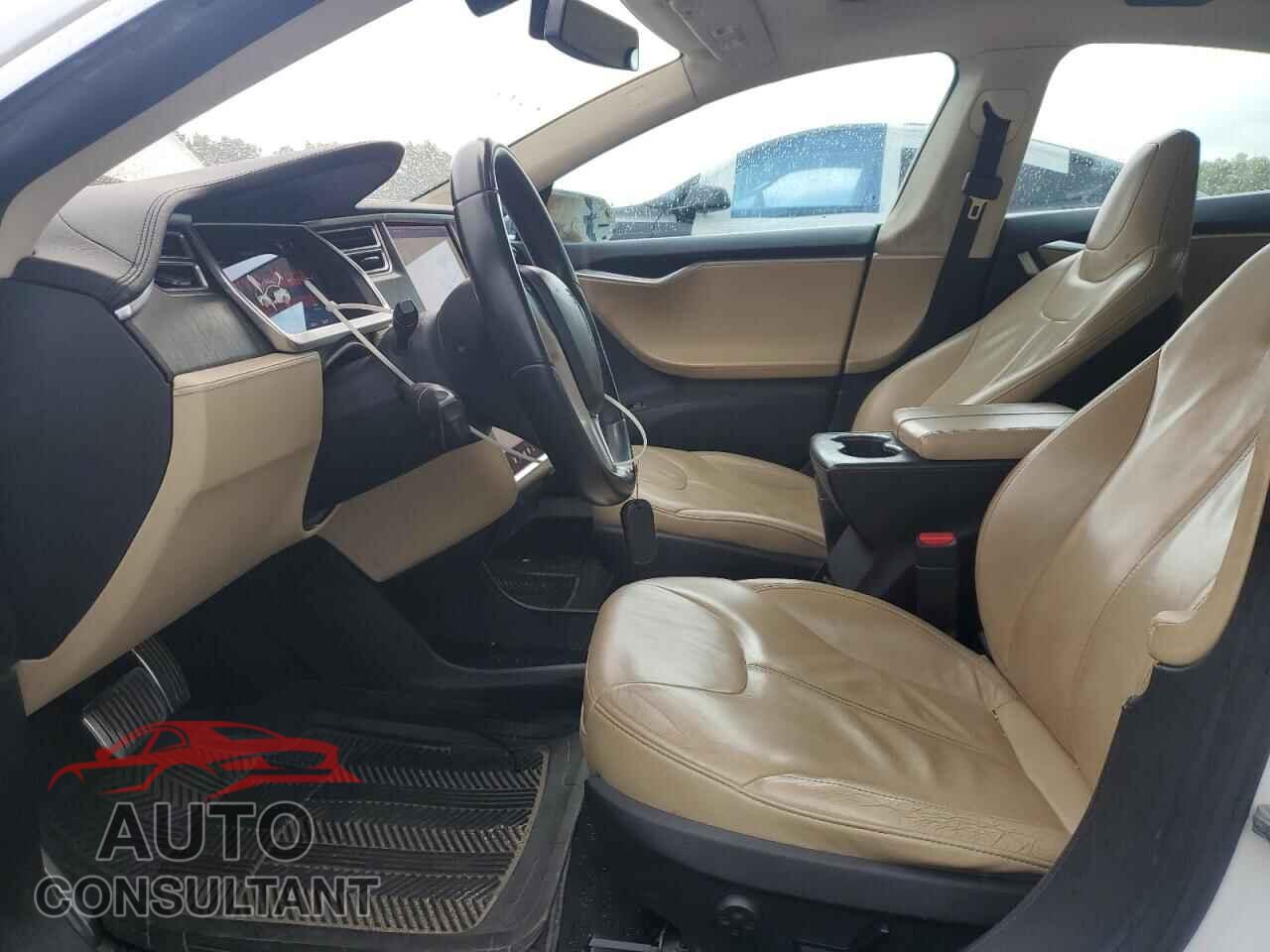 TESLA MODEL S 2013 - 5YJSA1AC0DFP10799