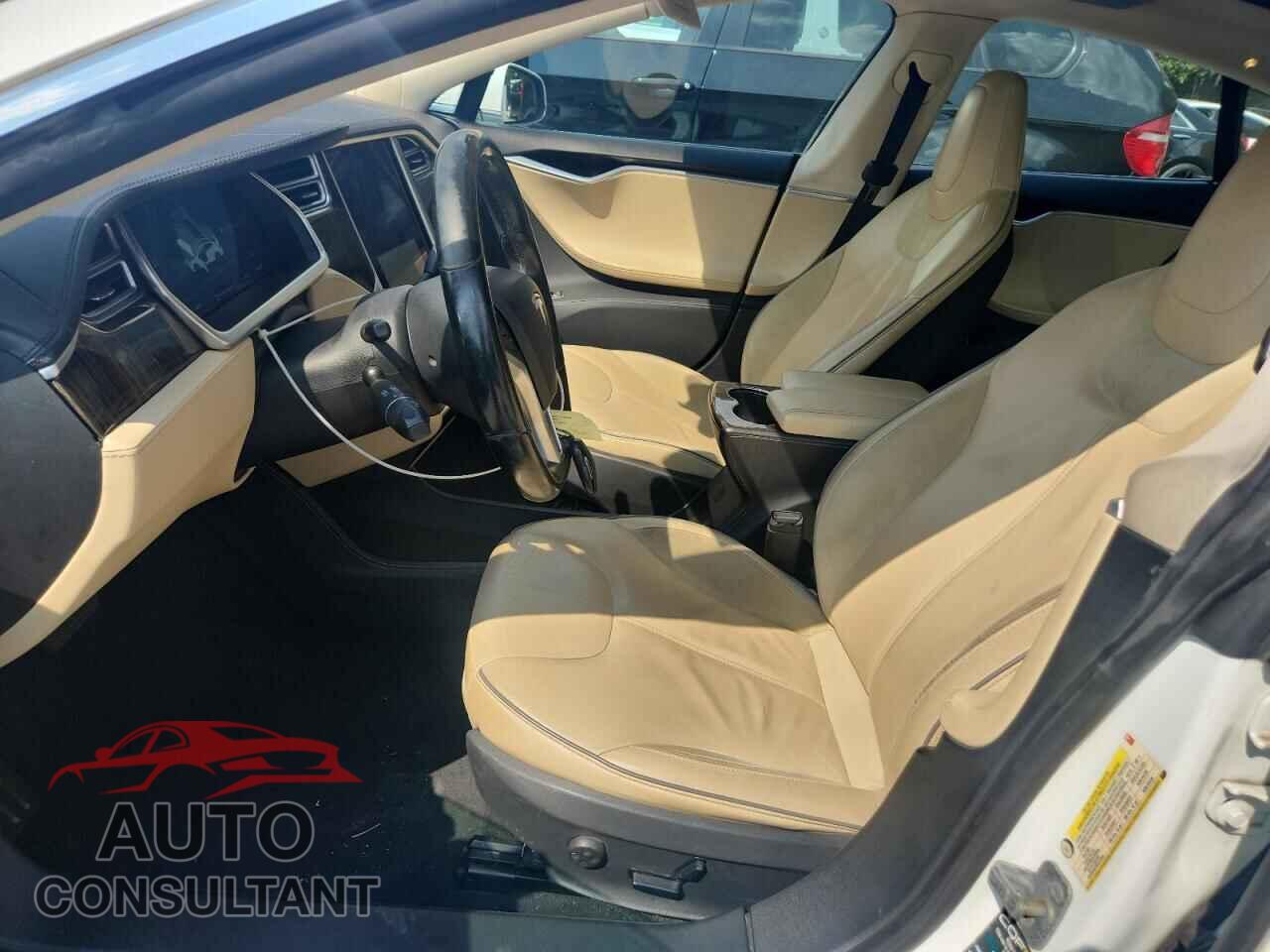 TESLA MODEL S 2013 - 5YJSA1CNXDFP27933