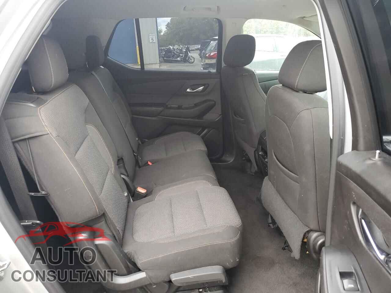 CHEVROLET TRAVERSE 2018 - 1GNERFKW2JJ106954