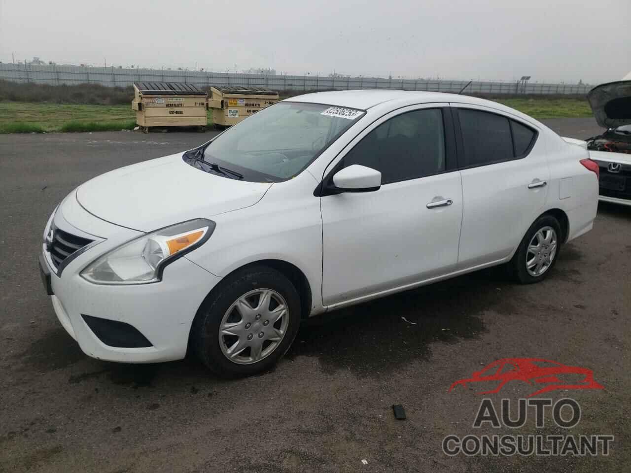 NISSAN VERSA 2017 - 3N1CN7AP8HL839138