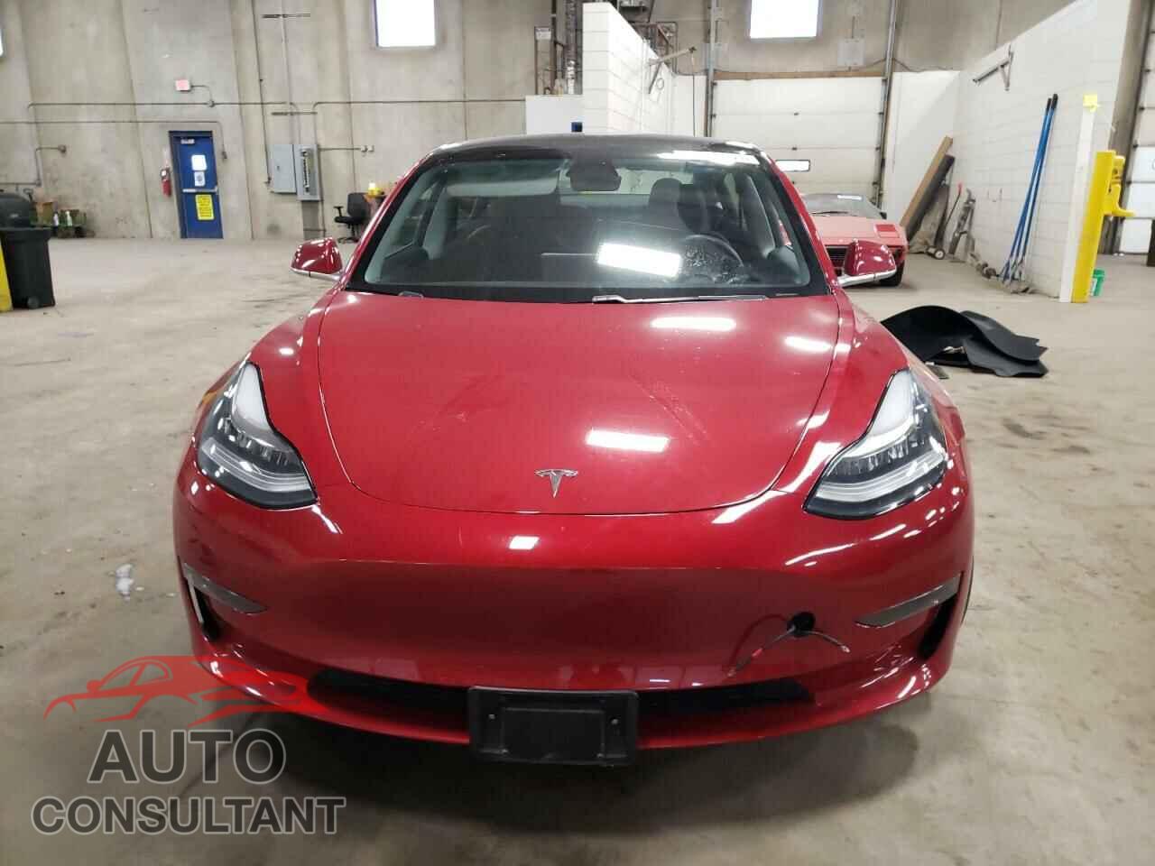 TESLA MODEL 3 2018 - 5YJ3E1EA5JF126105