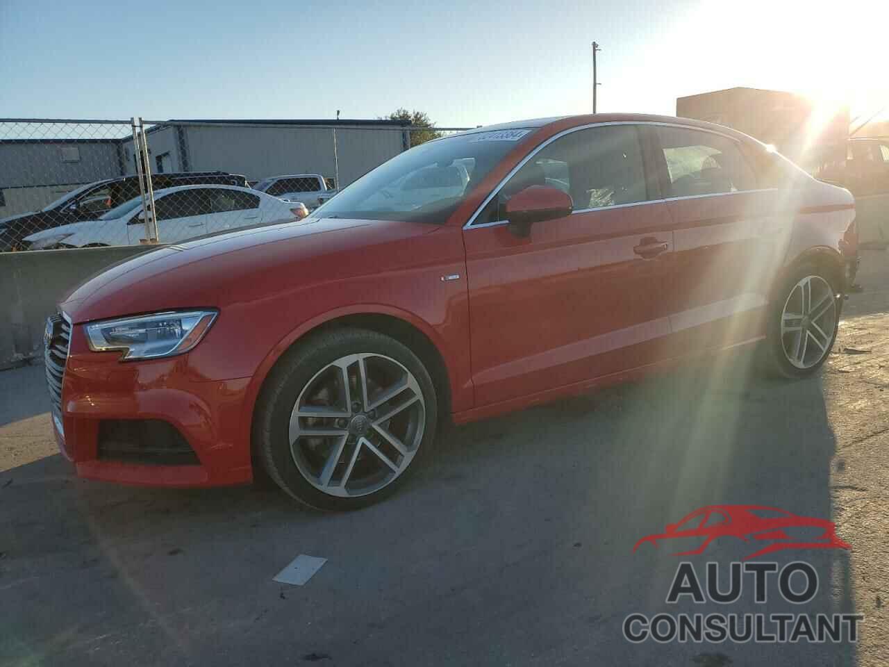 AUDI A3 2018 - WAUGUGFF5J1077950