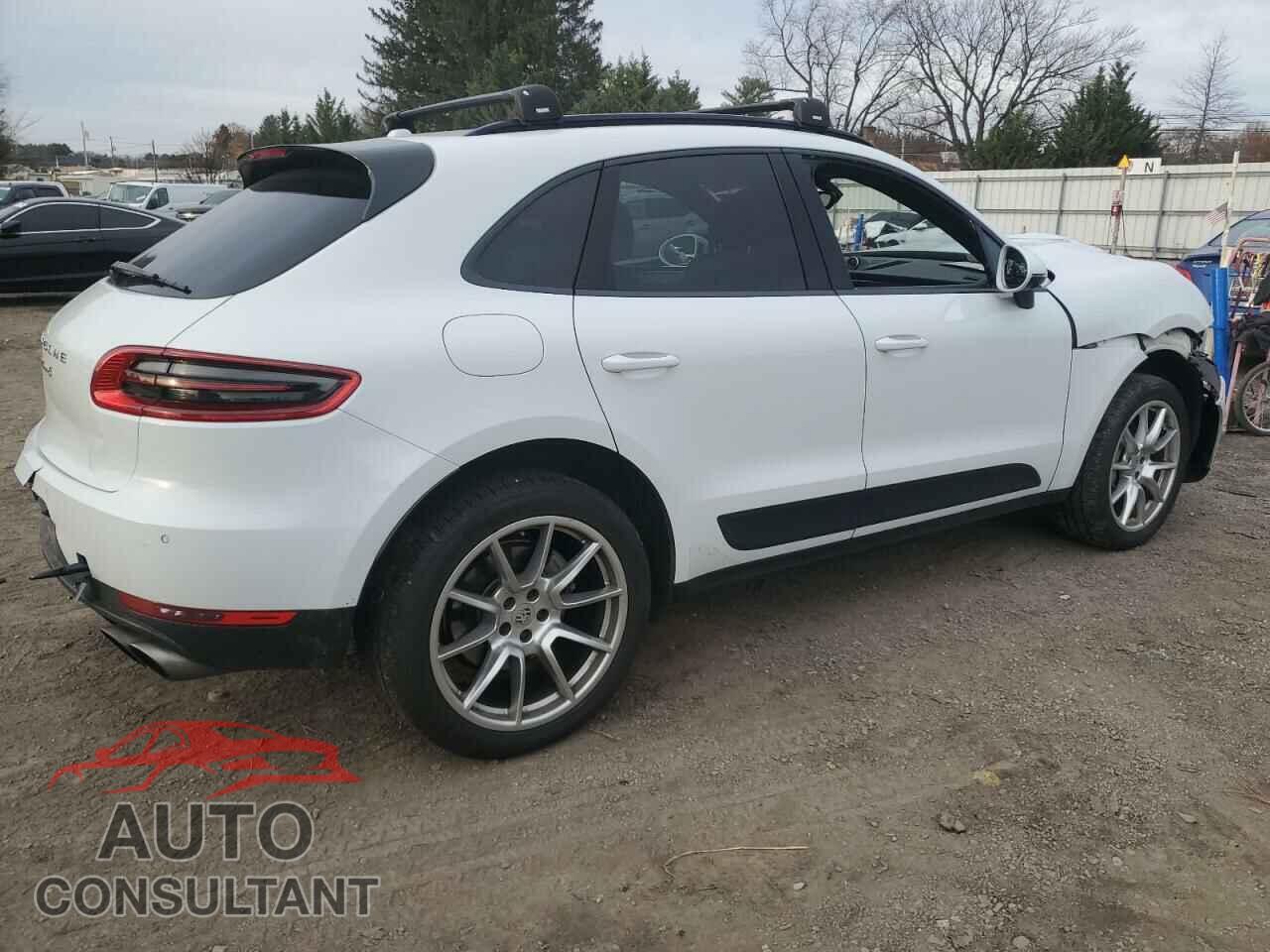 PORSCHE MACAN 2016 - WP1AB2A58GLB41572