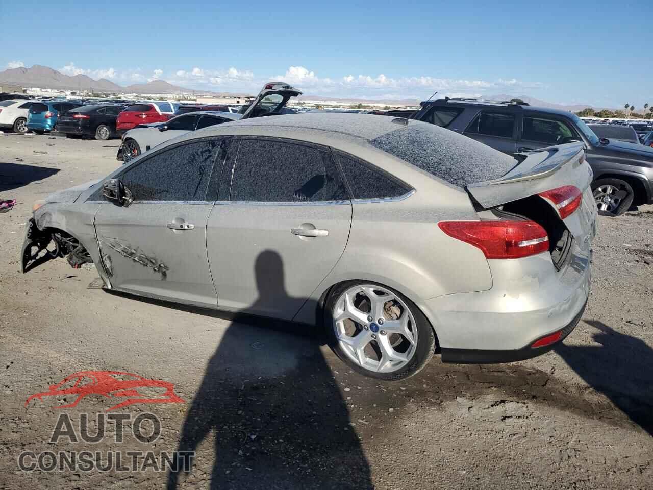 FORD FOCUS 2015 - 1FADP3J23FL269749