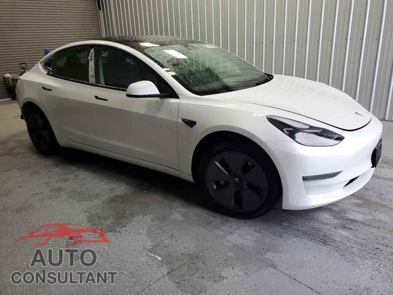 TESLA MODEL 3 2023 - 5YJ3E1EA0PF586104