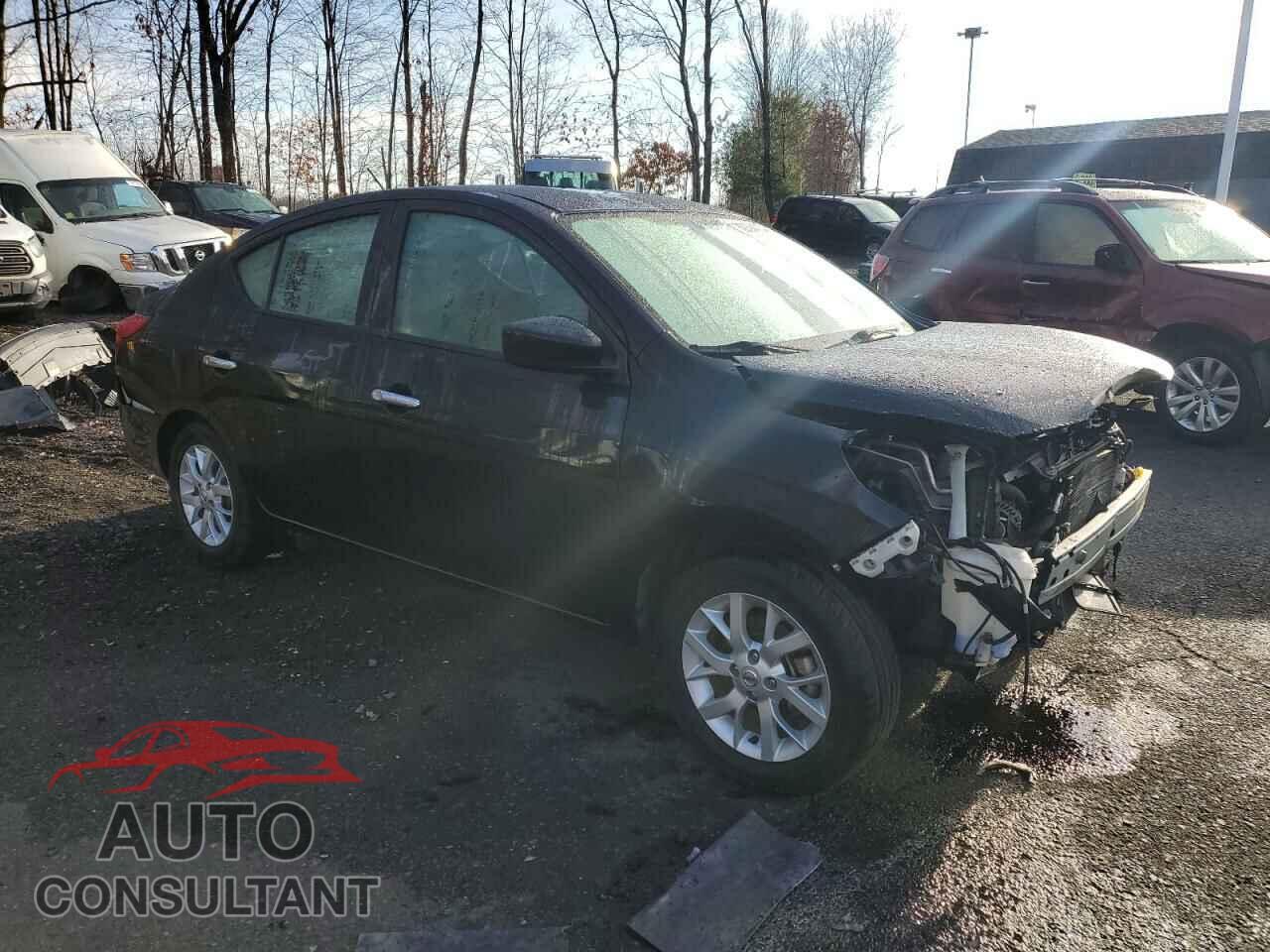 NISSAN VERSA 2018 - 3N1CN7AP1JL850004