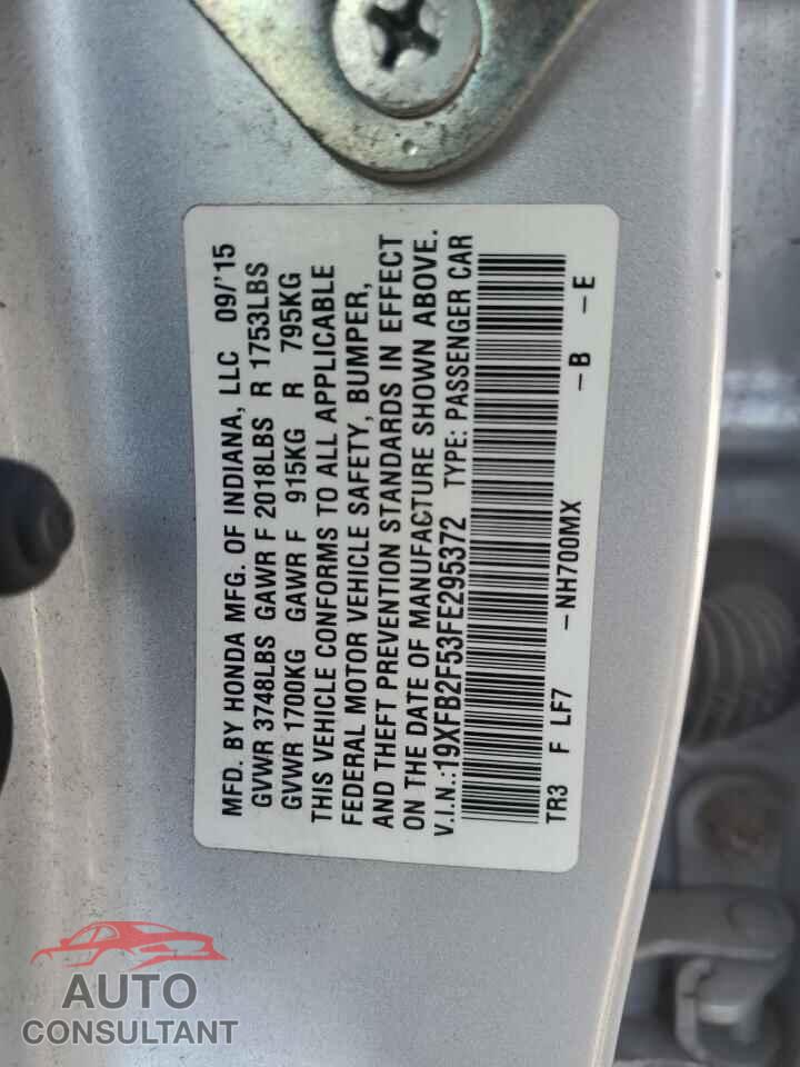 HONDA CIVIC 2015 - 19XFB2F53FE295372