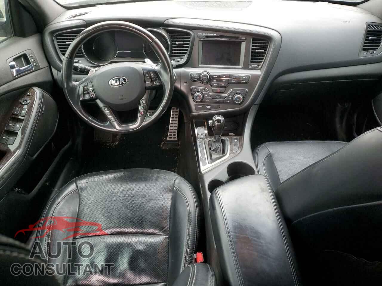 KIA OPTIMA 2013 - 5XXGR4A68DG129042